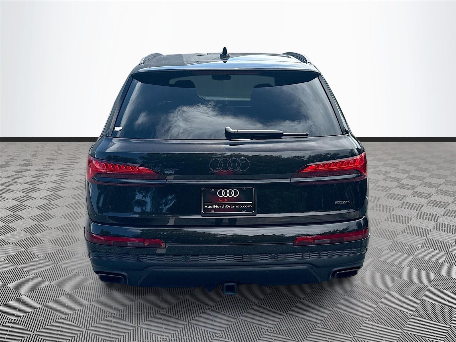 2026 Audi Q7 Premium Plus
