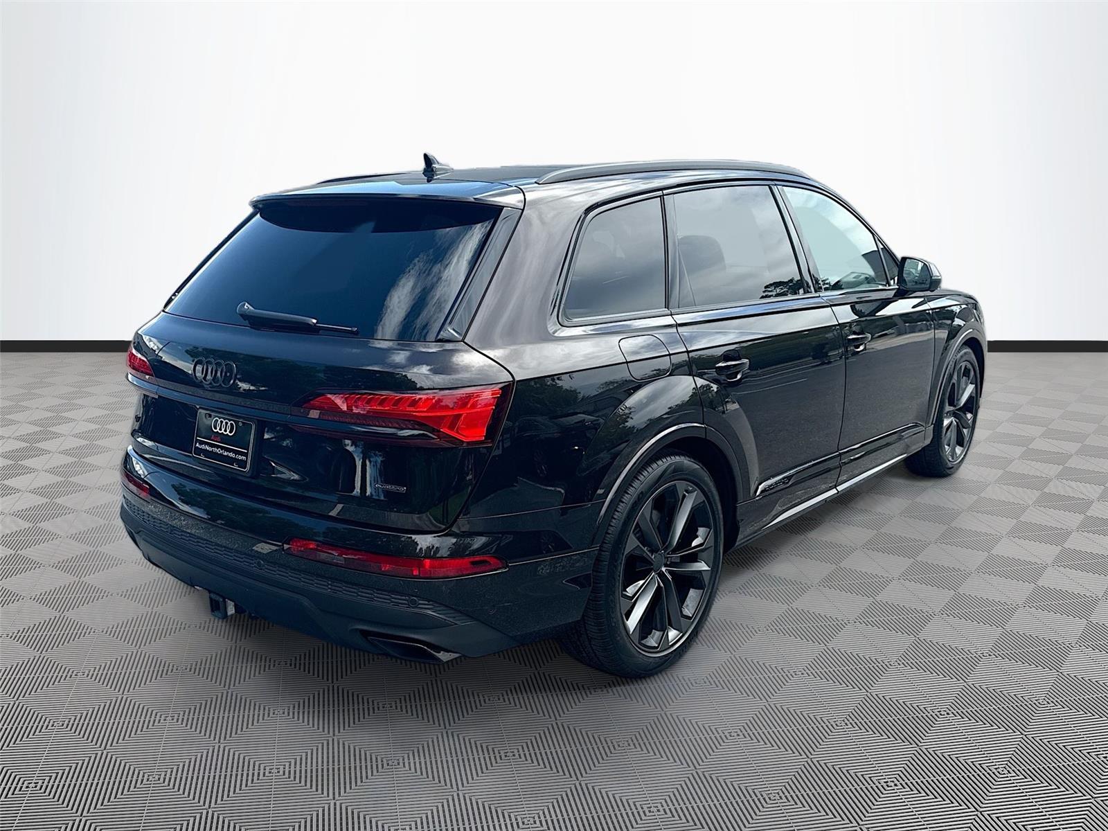 2026 Audi Q7 Premium Plus