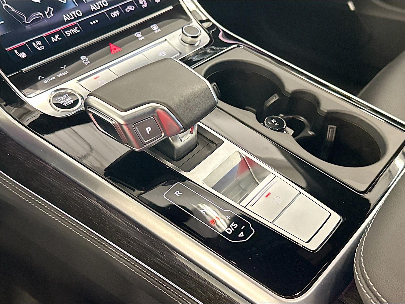 2026 Audi Q7 Premium Plus