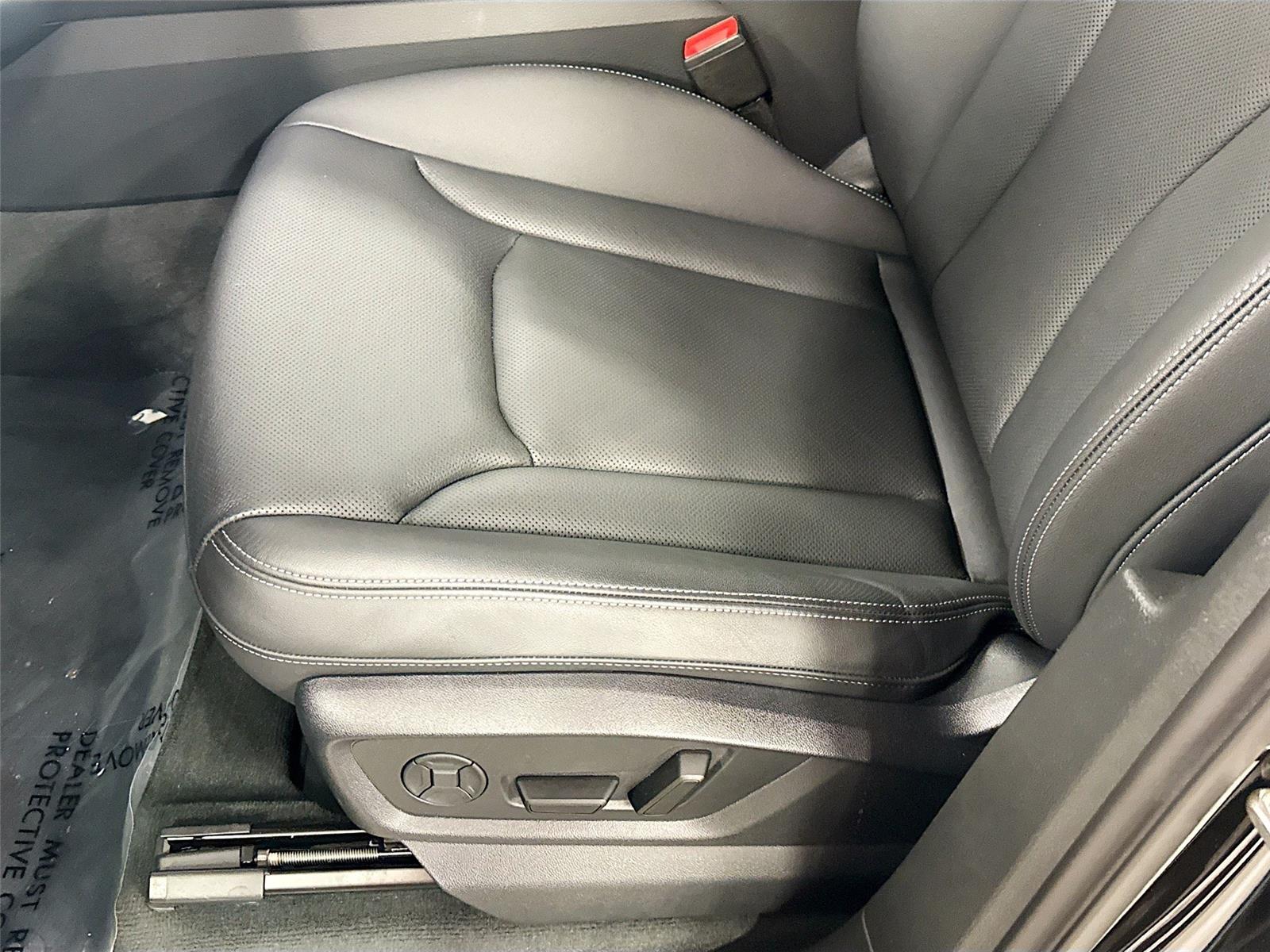 2026 Audi Q7 Premium Plus