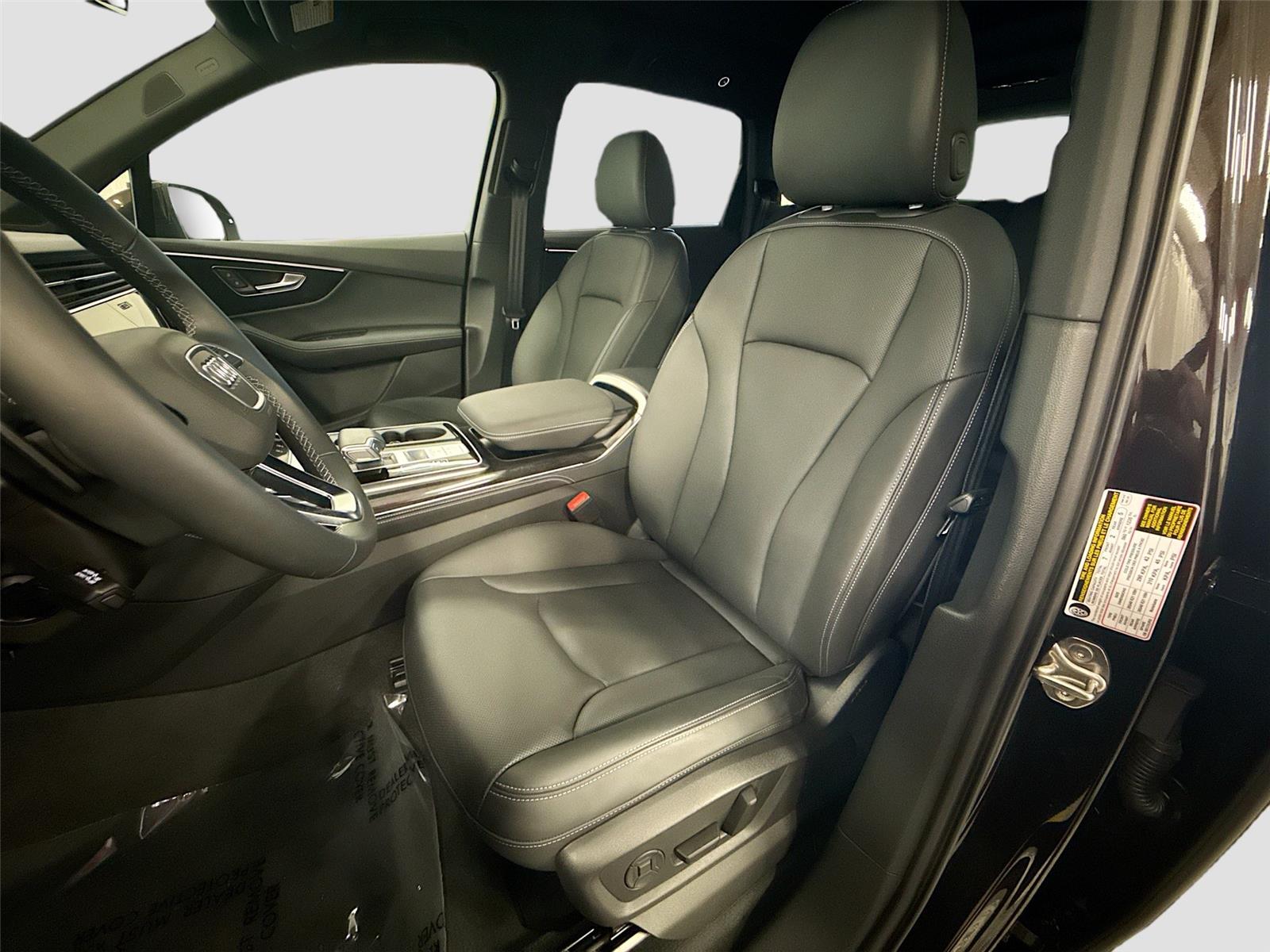 2026 Audi Q7 Premium Plus