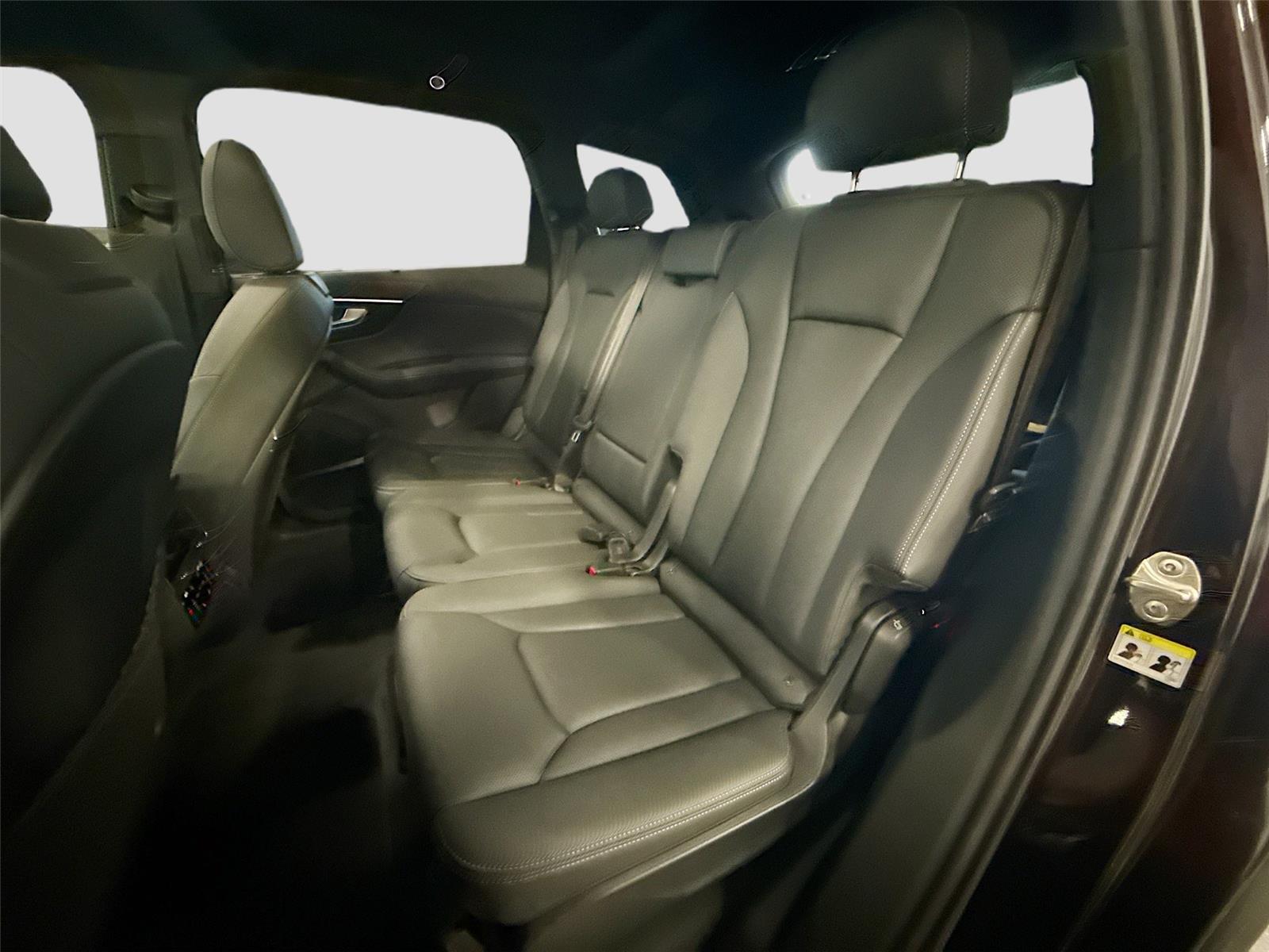 2026 Audi Q7 Premium Plus