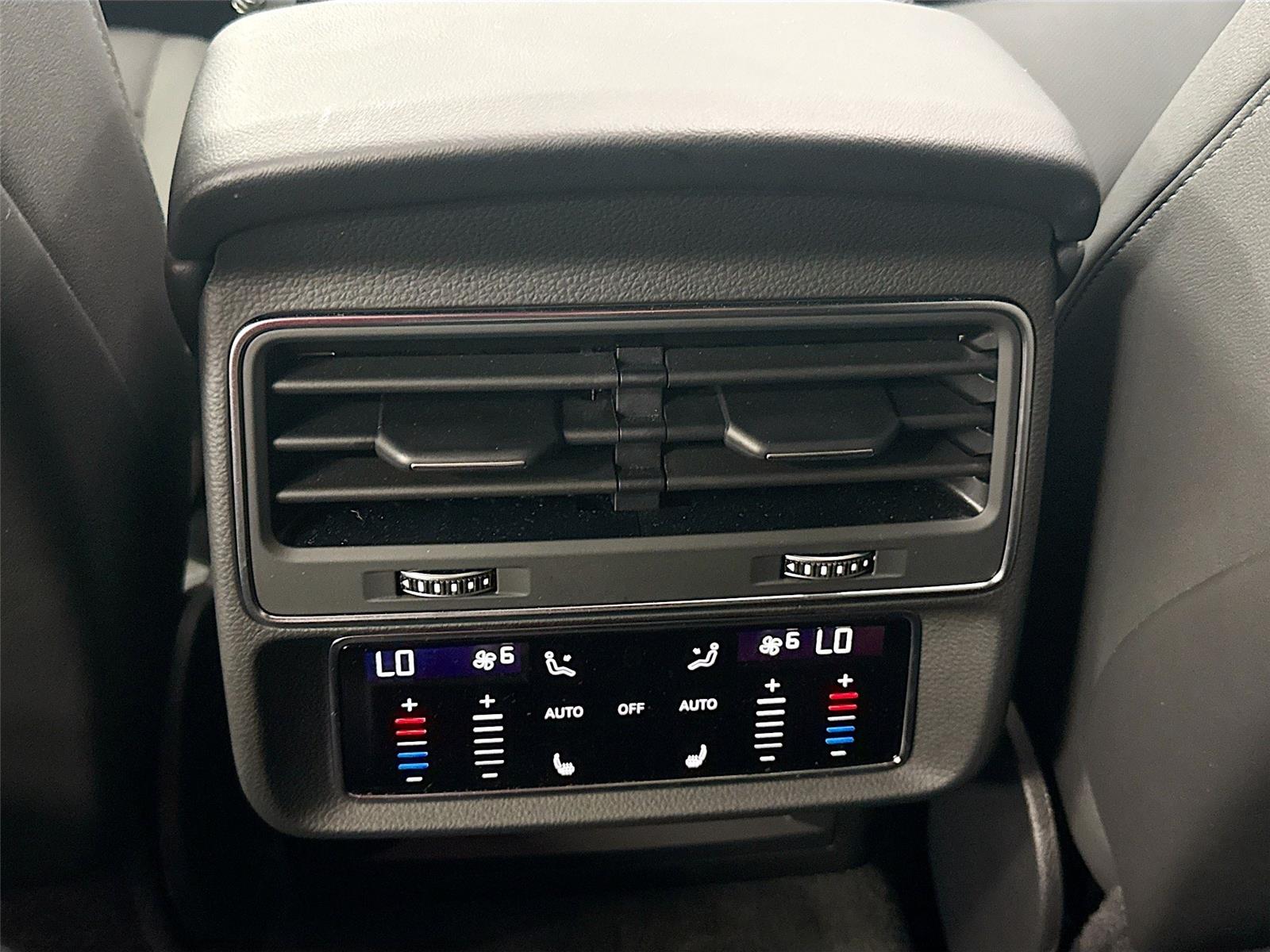 2026 Audi Q7 Premium Plus