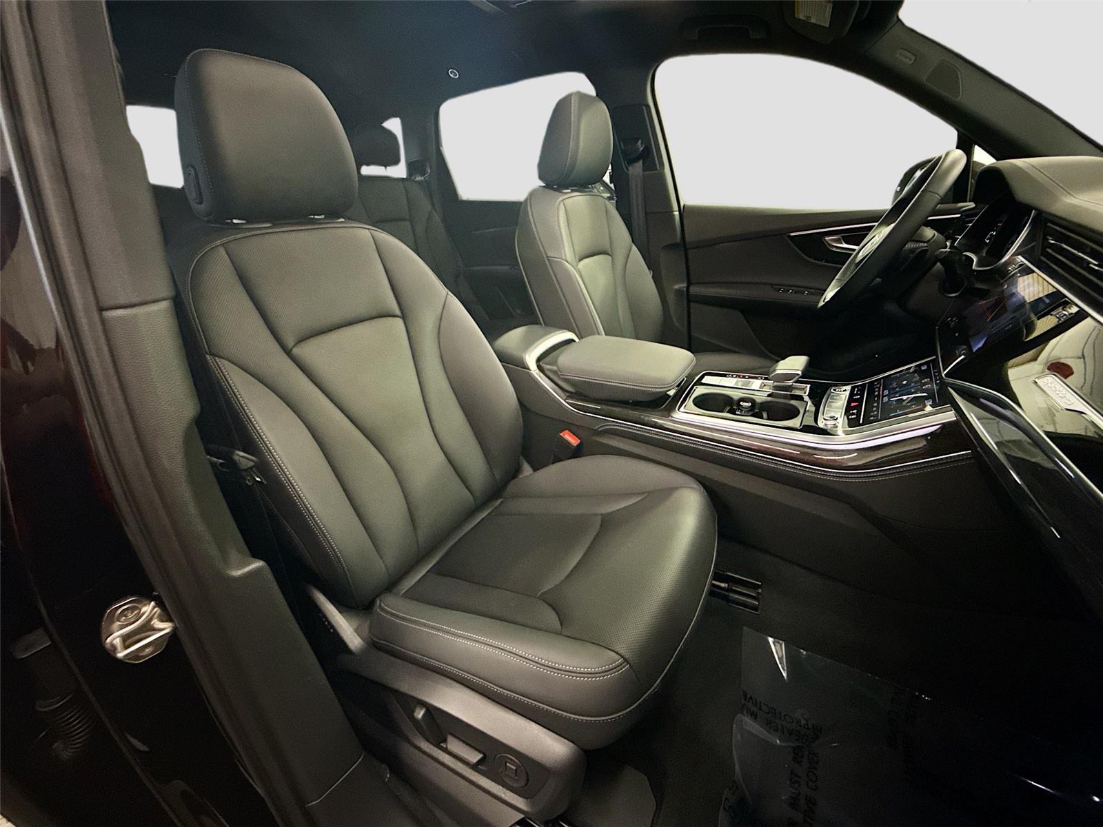 2026 Audi Q7 Premium Plus