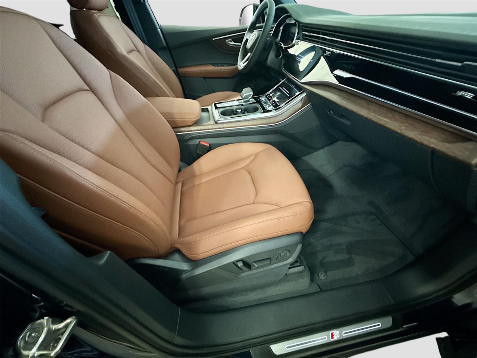 2026 AUDI Q7 PREMIUM PLUS