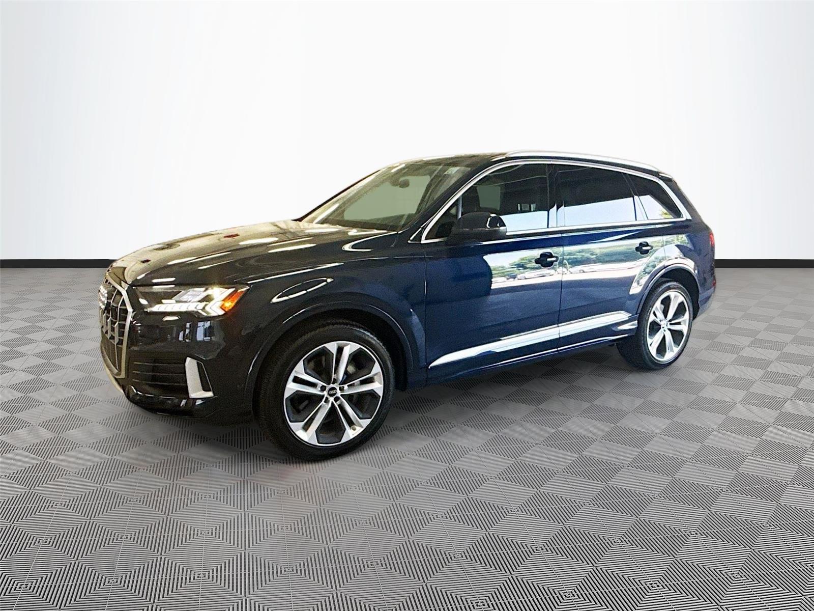 2023 Audi Q7 Premium Plus