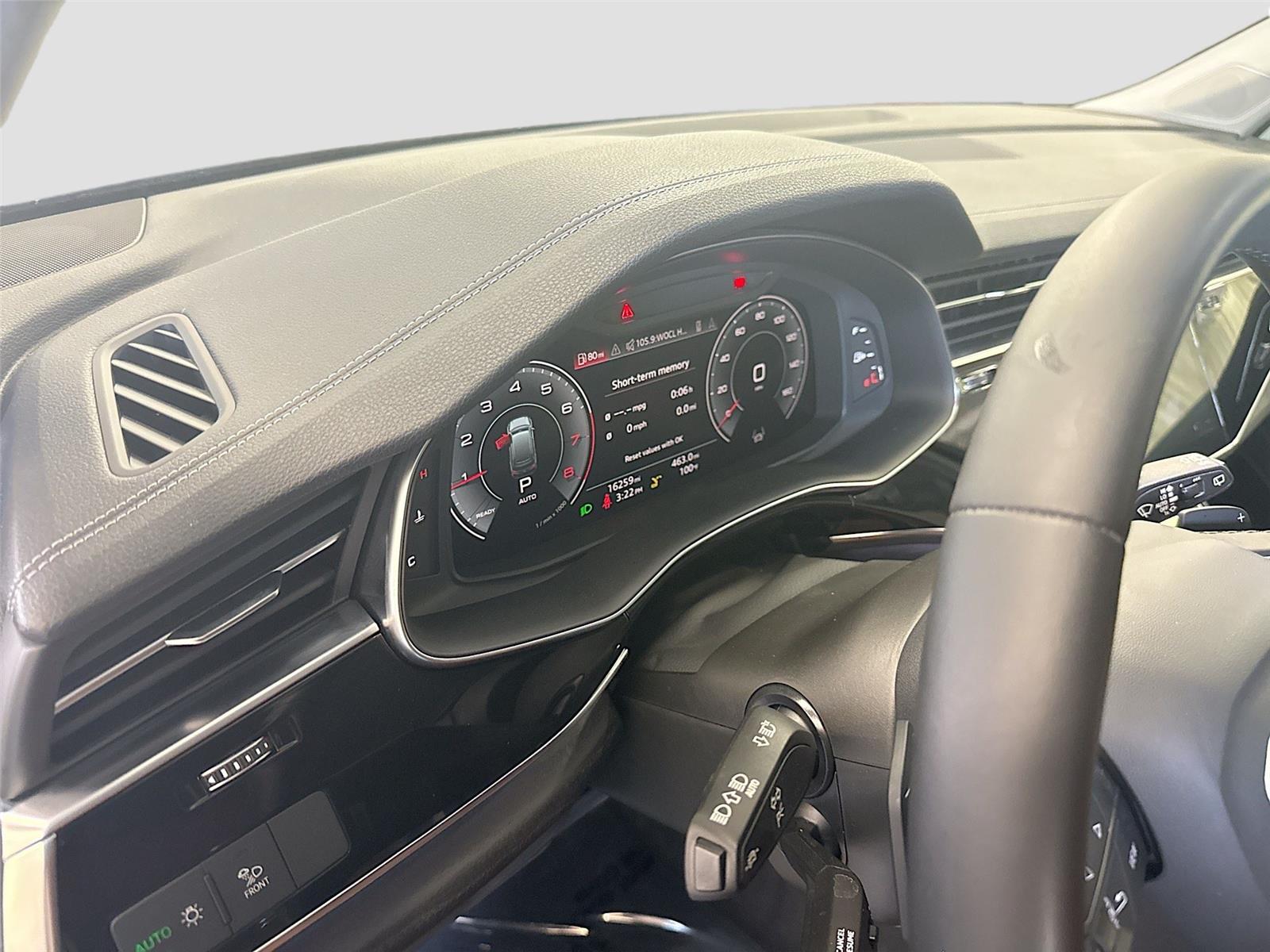 2023 Audi Q7 Premium Plus