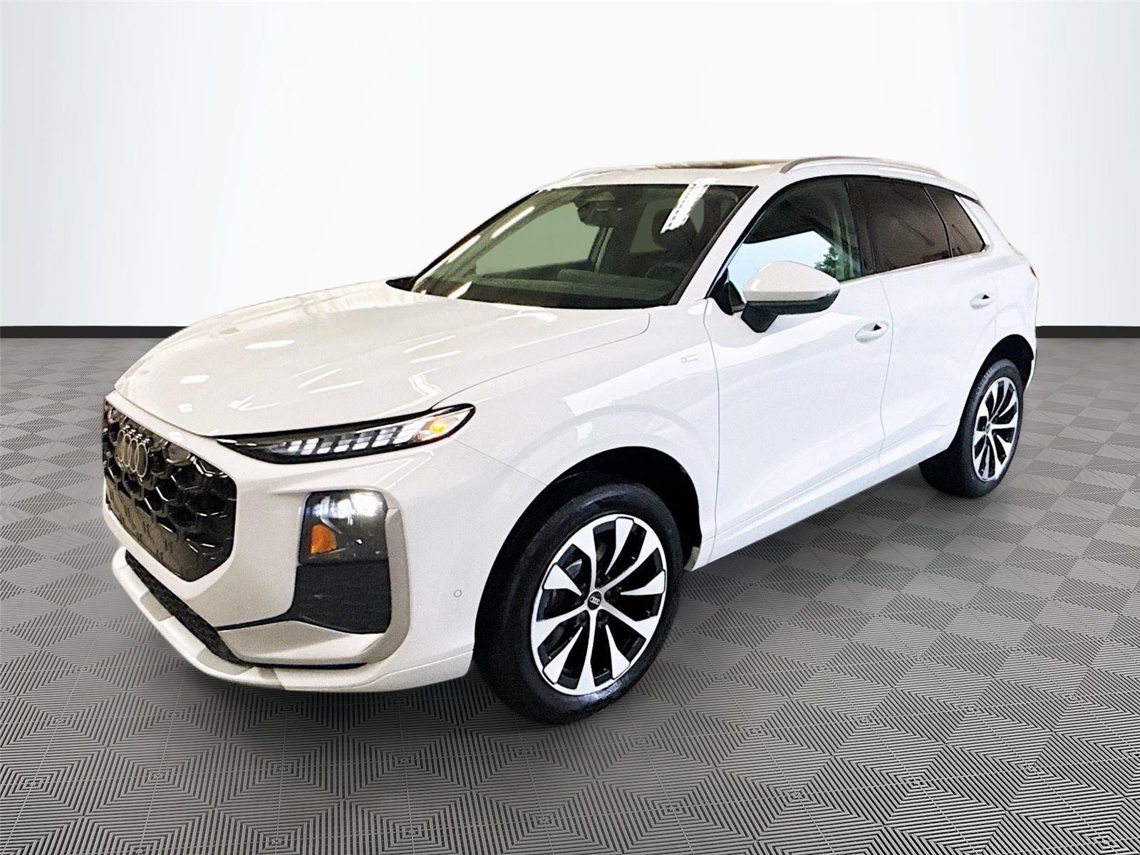 2026 AUDI Q3 S-LINE