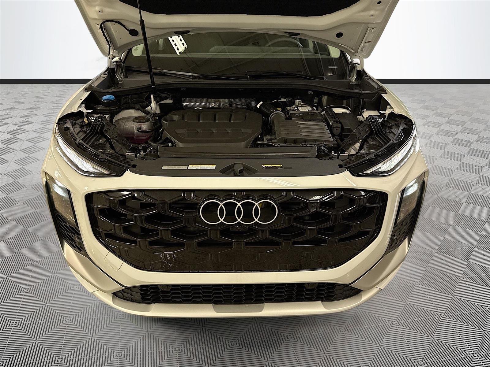 2026 AUDI Q3 S-LINE