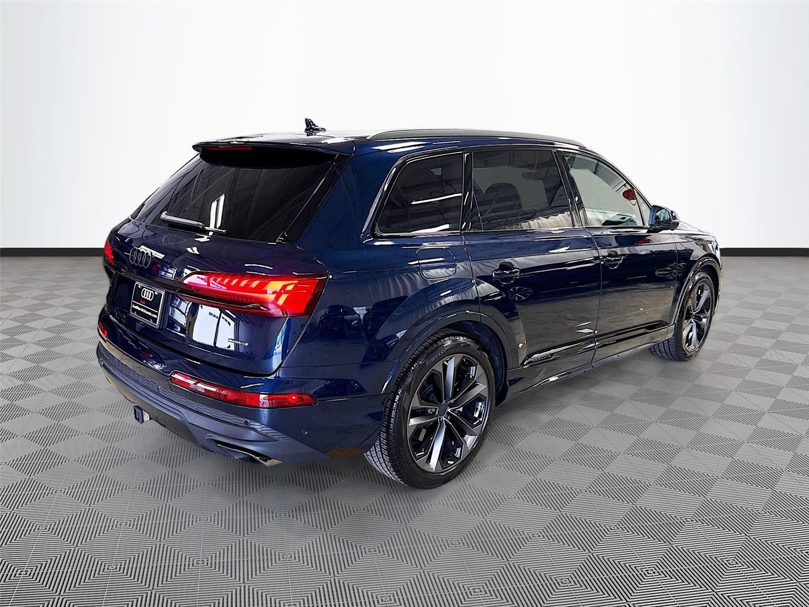 2026 Audi Q7 Premium Plus
