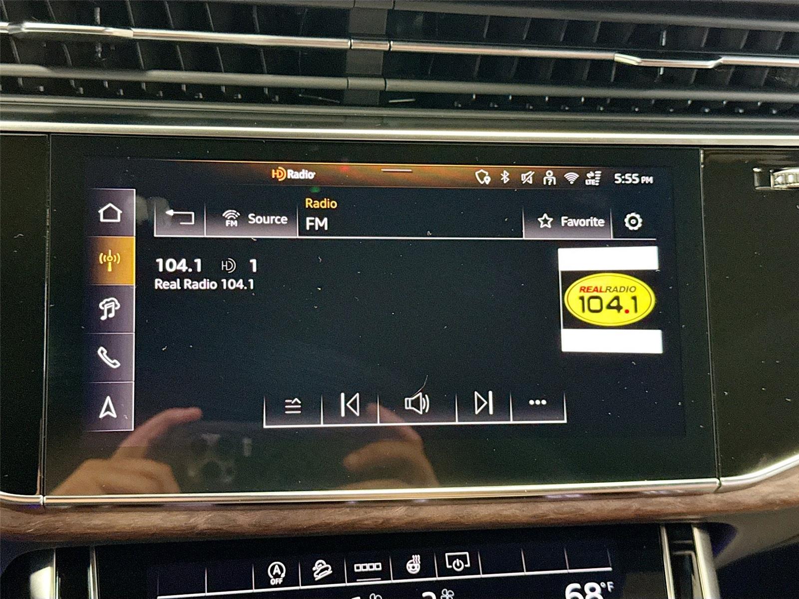 2026 Audi Q7 Premium Plus