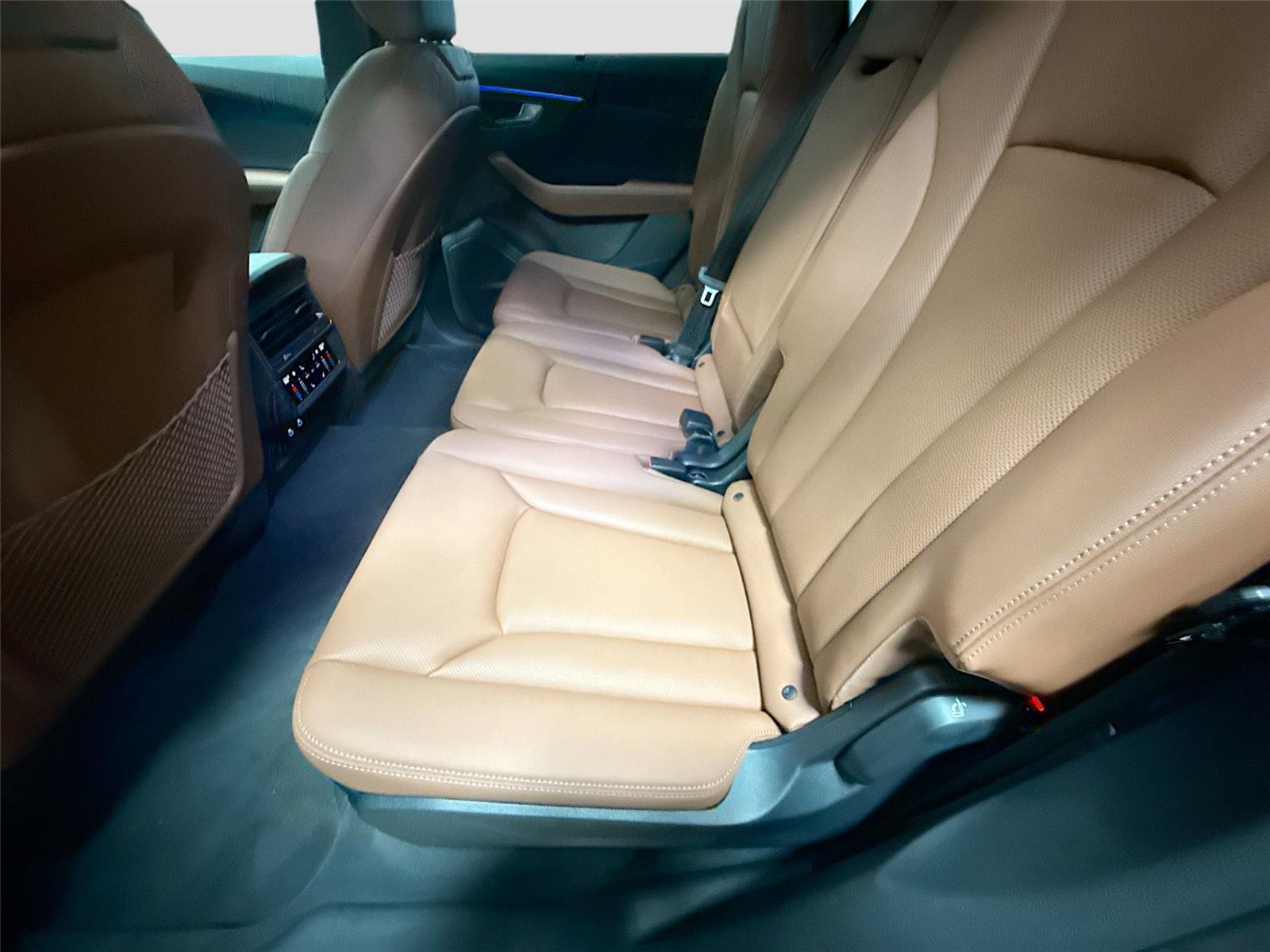 2026 Audi Q7 Premium Plus