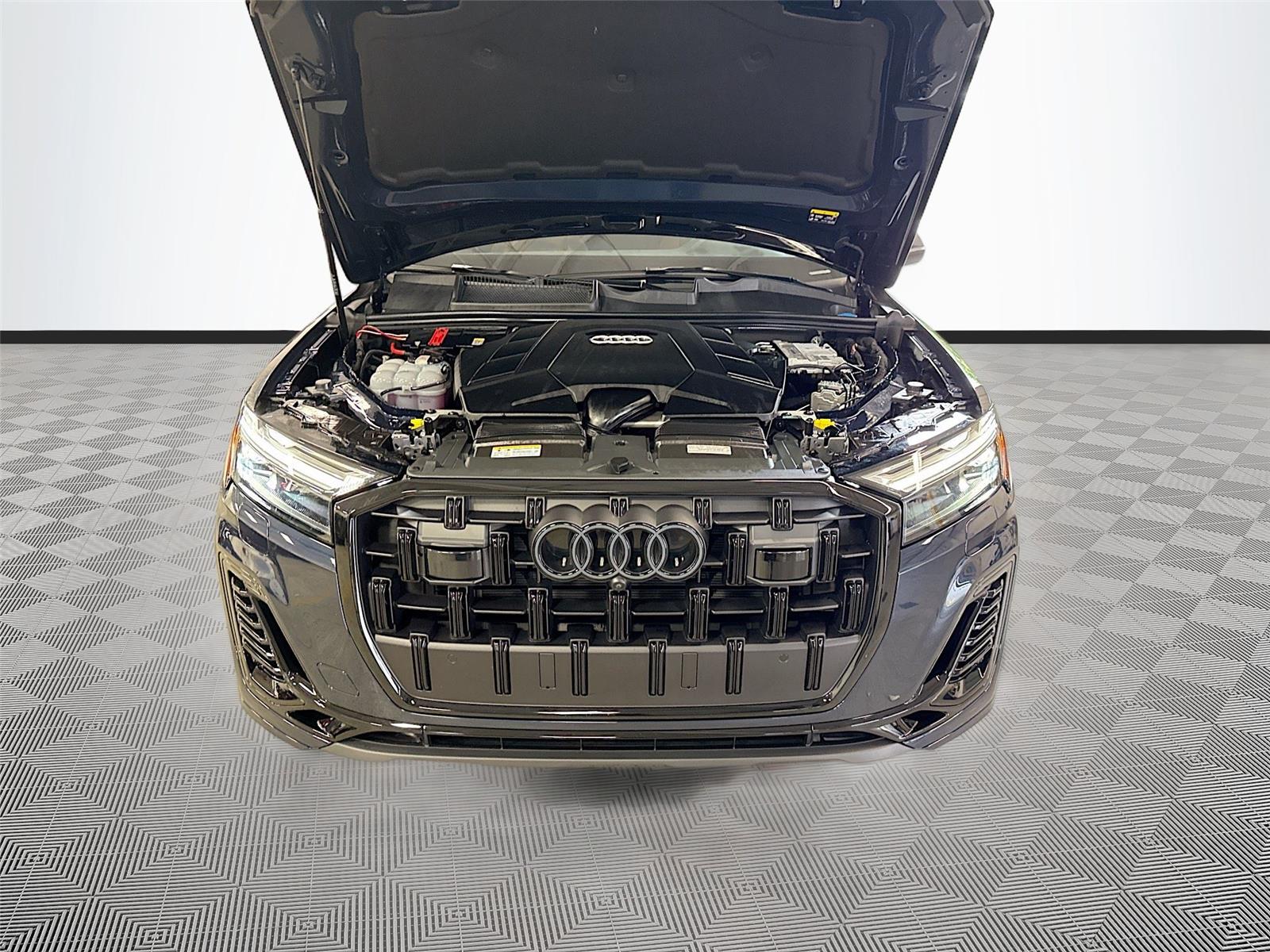 2026 Audi Q7 Premium Plus