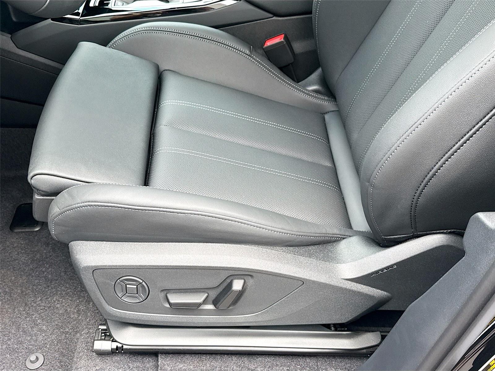 2027 Audi Q6 e-tron Sportback Premium Plus