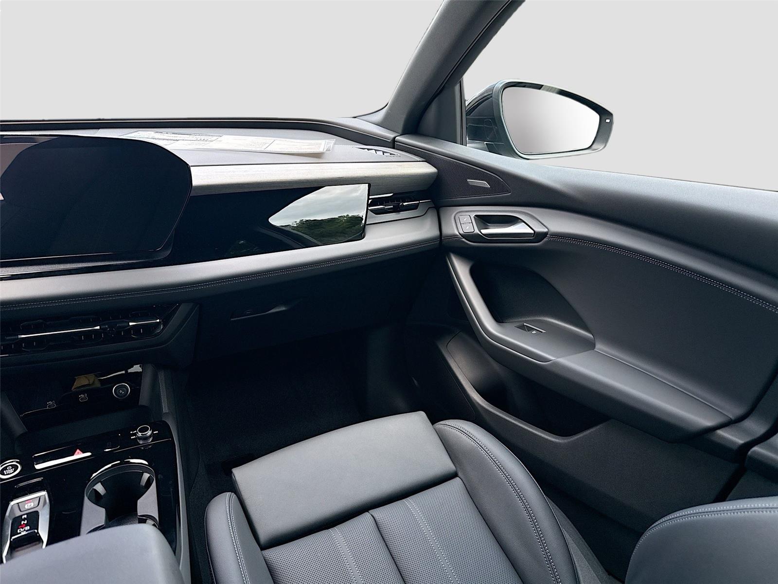 2027 Audi Q6 e-tron Sportback Premium Plus