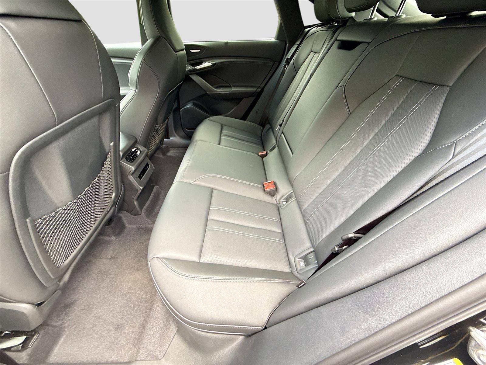 2027 Audi Q6 e-tron Sportback Premium Plus