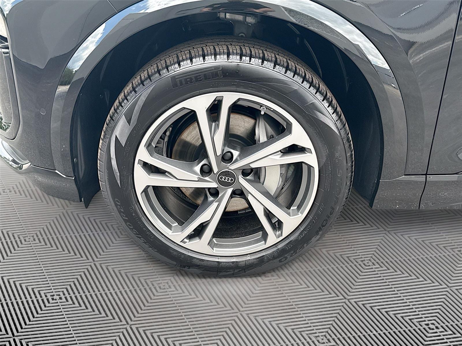 2027 Audi Q6 e-tron Sportback Premium Plus