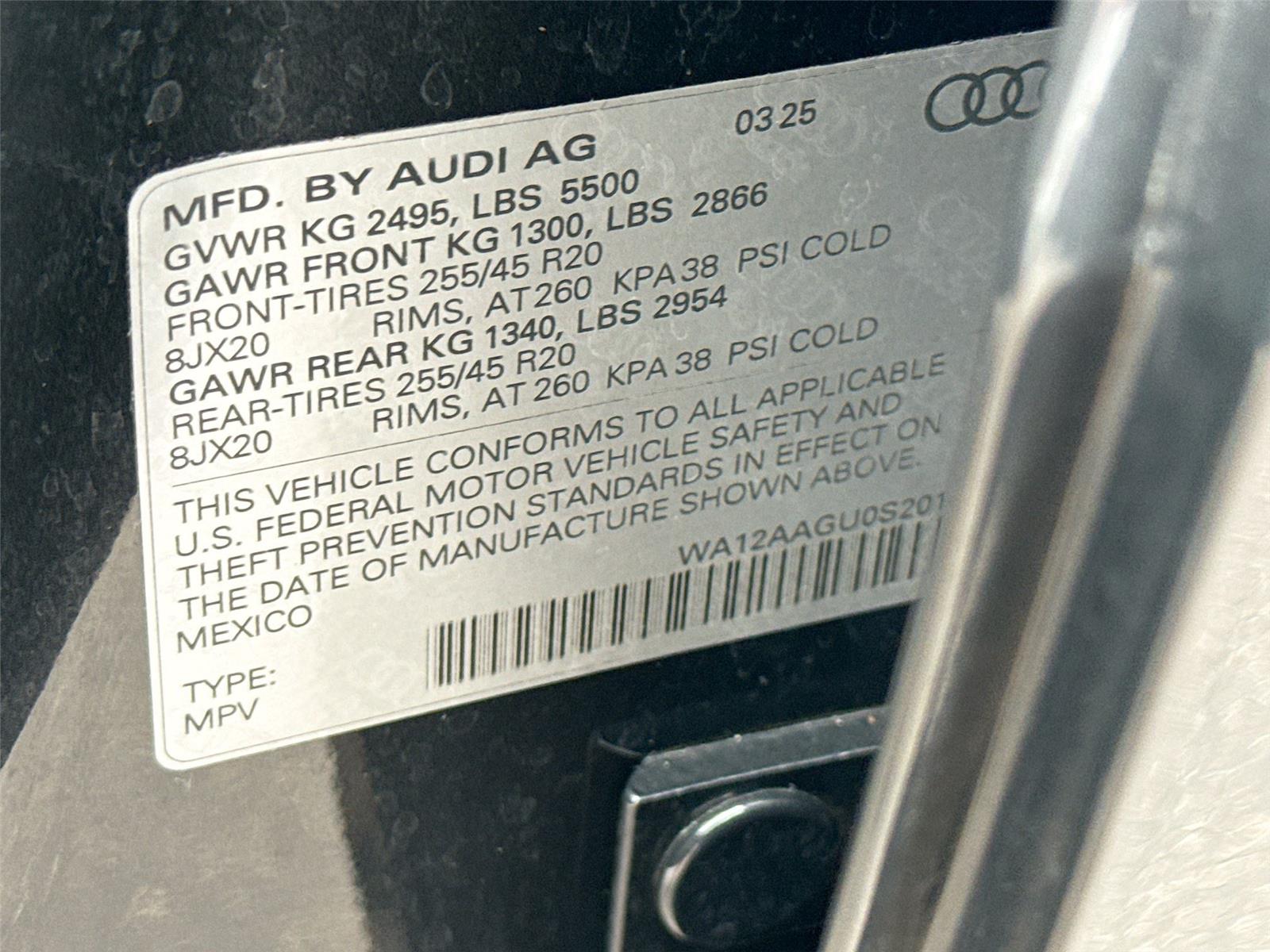 2025 Audi Q5 Premium Plus