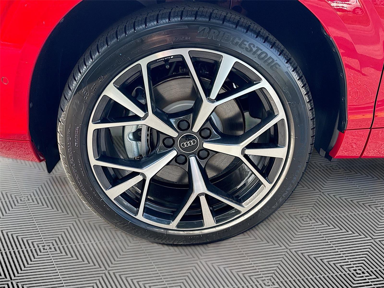 2026 Audi Q3 S line