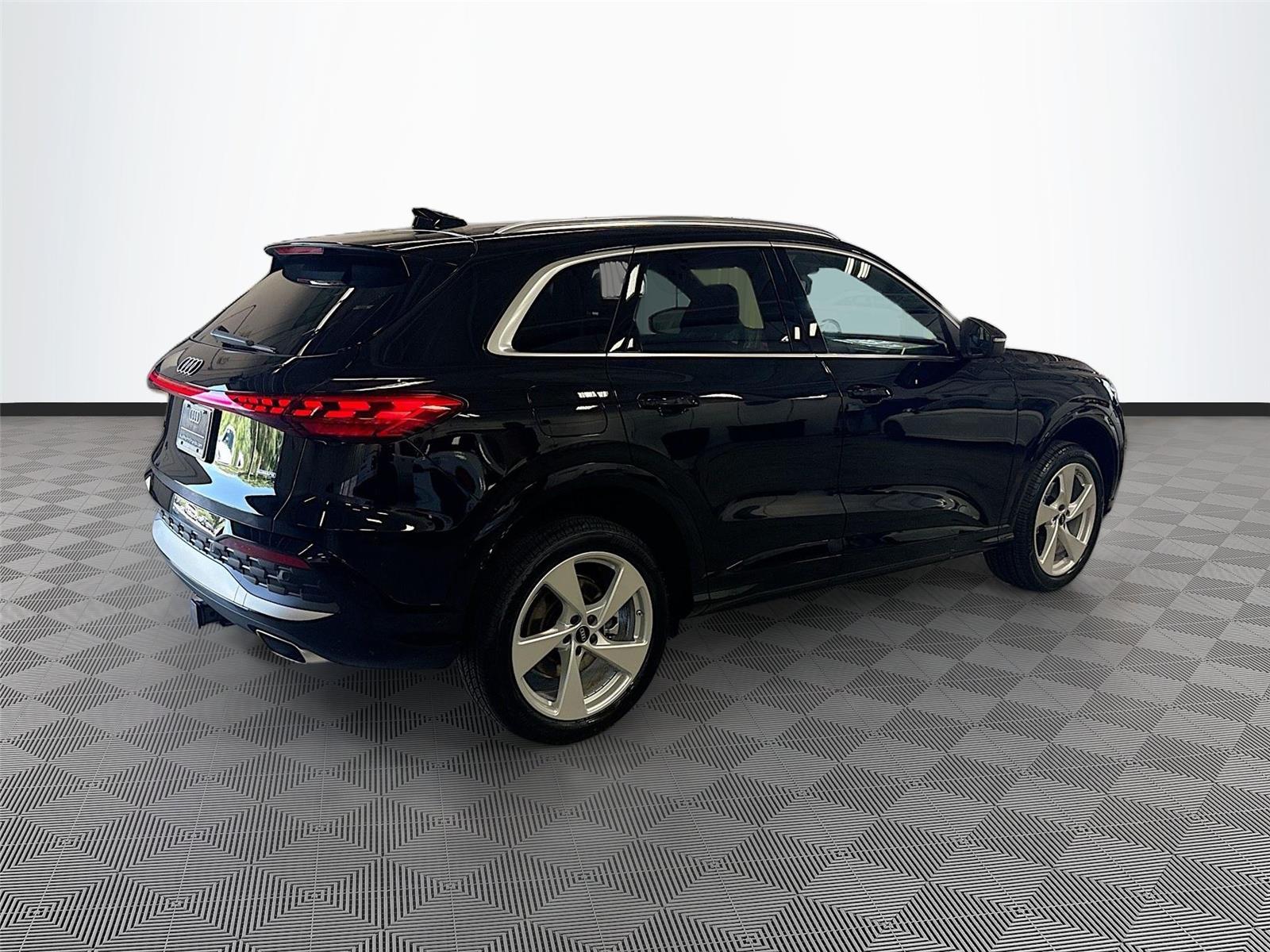2026 Audi Q5 Premium Plus