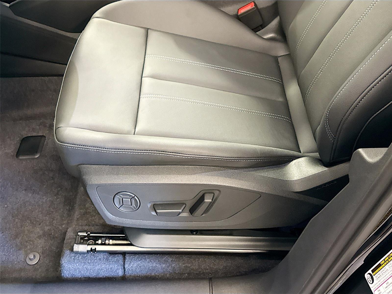 2027 Audi Q6 e-tron Prestige