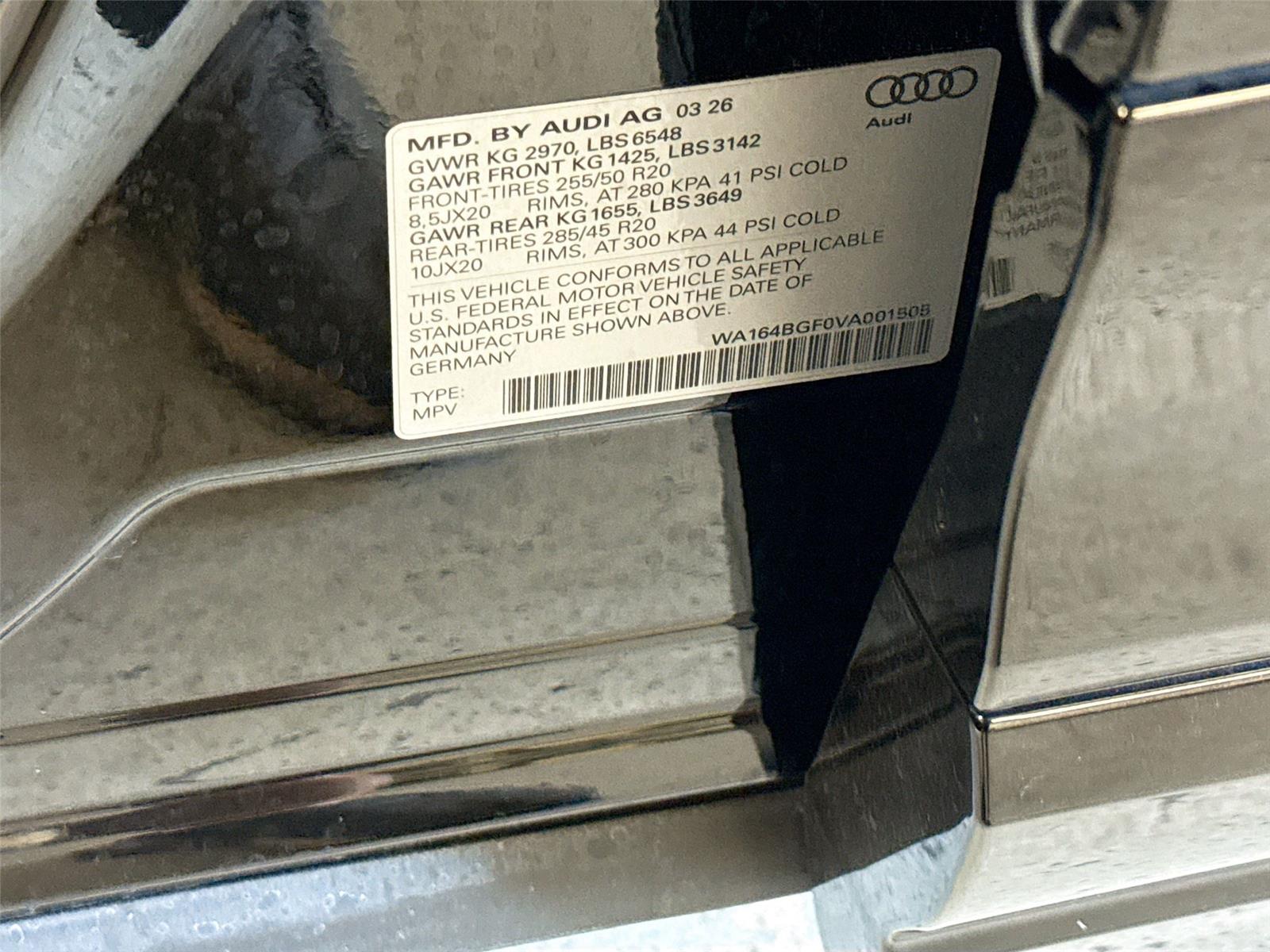 2027 Audi Q6 e-tron Prestige