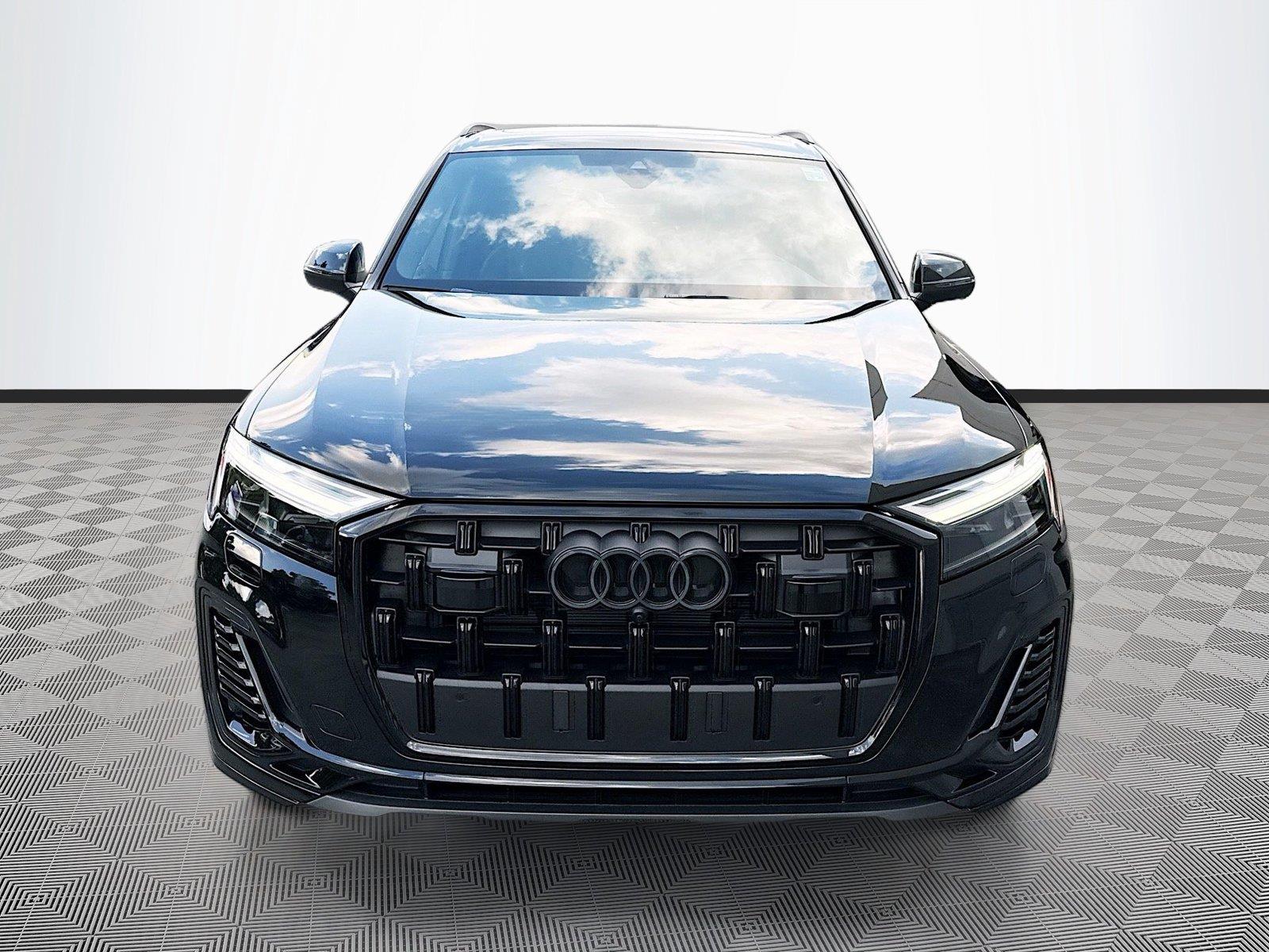 2026 Audi Q7 Premium Plus