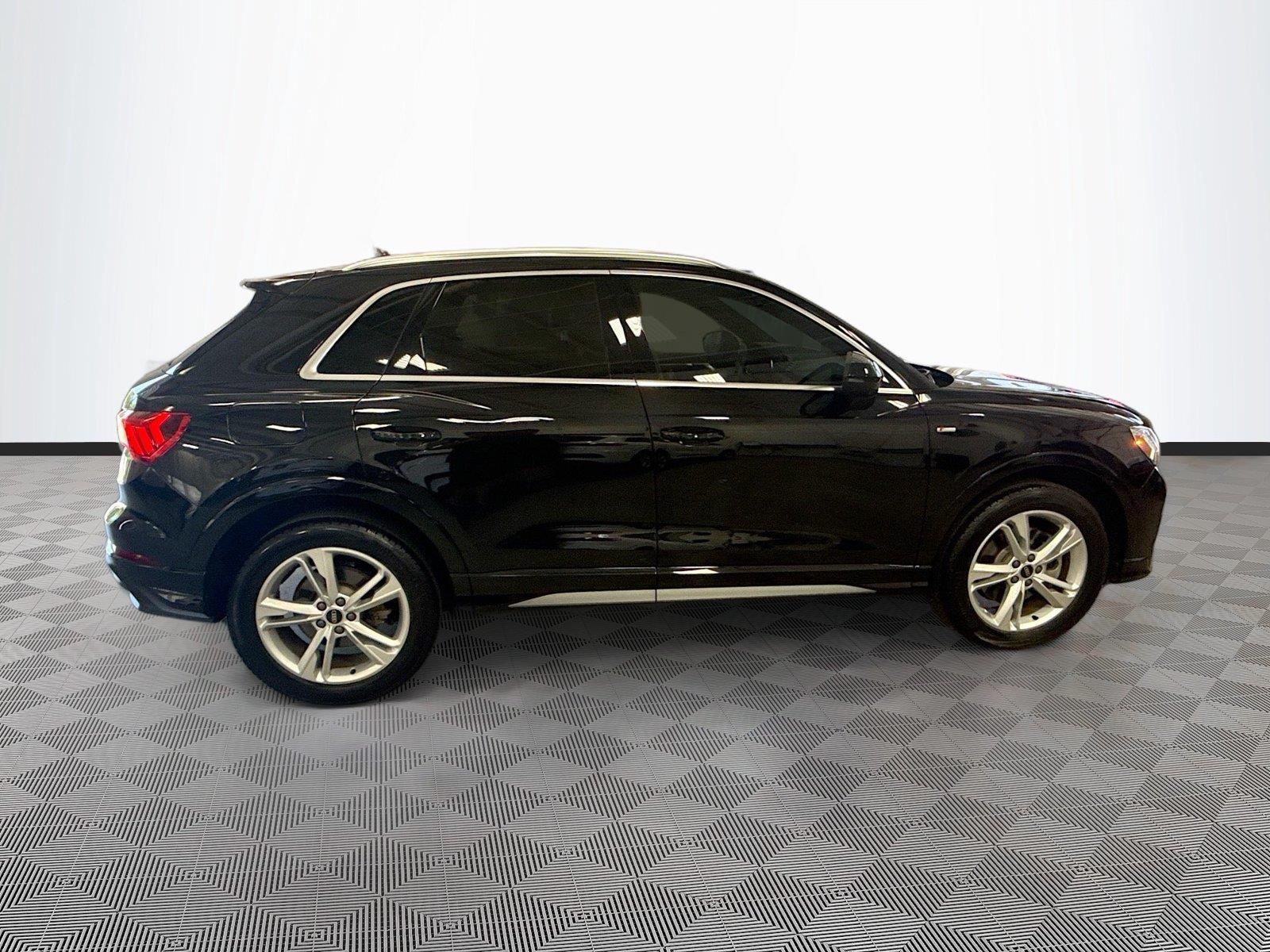 2023 Audi Q3 S line Premium Plus