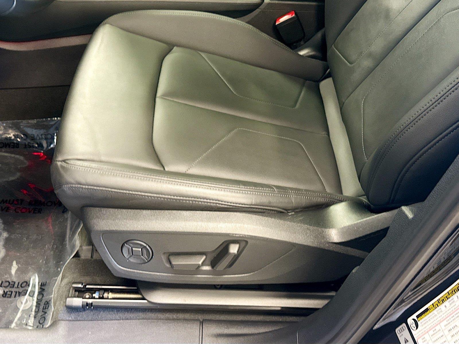2023 Audi Q3 S line Premium Plus