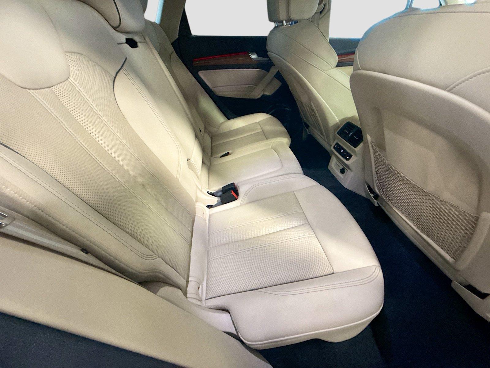 2021 Audi Q5 Prestige