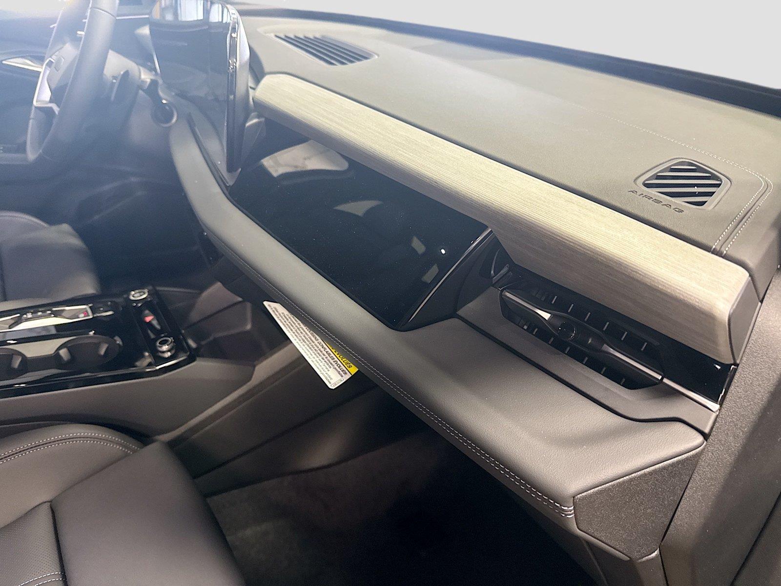 2027 Audi Q6 e-tron Premium Plus