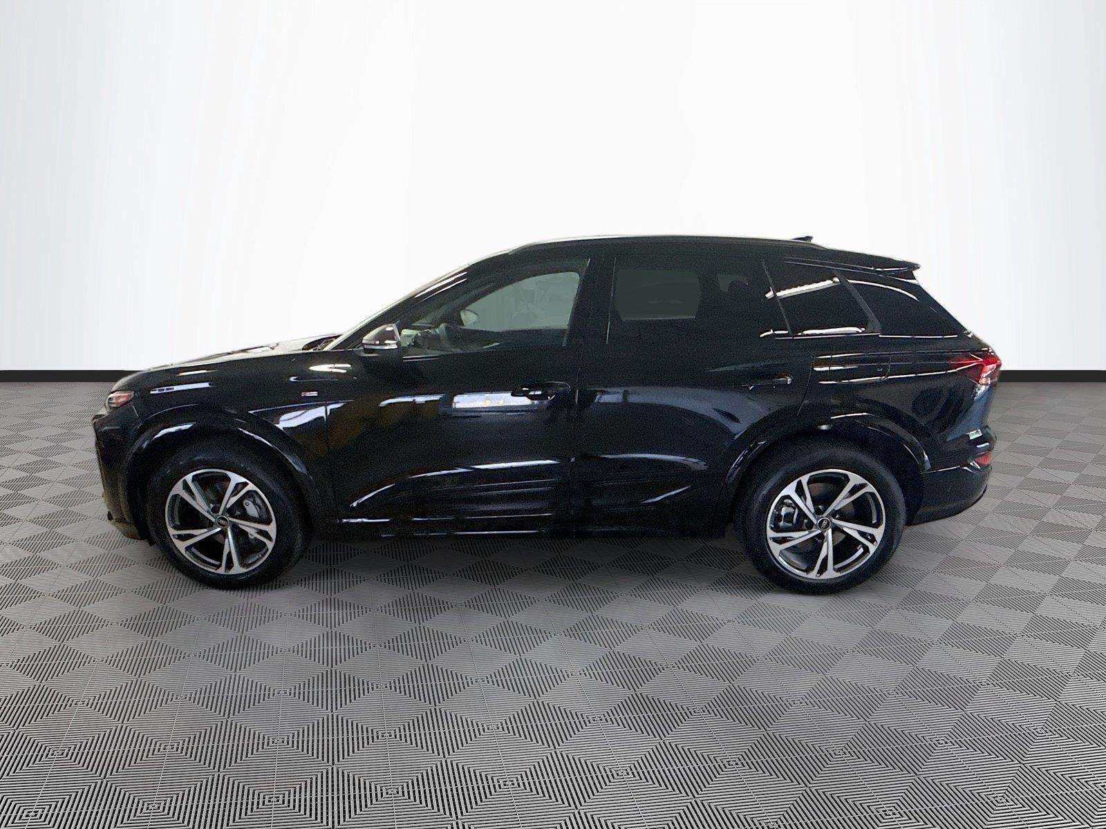 2027 Audi Q6 e-tron Premium Plus