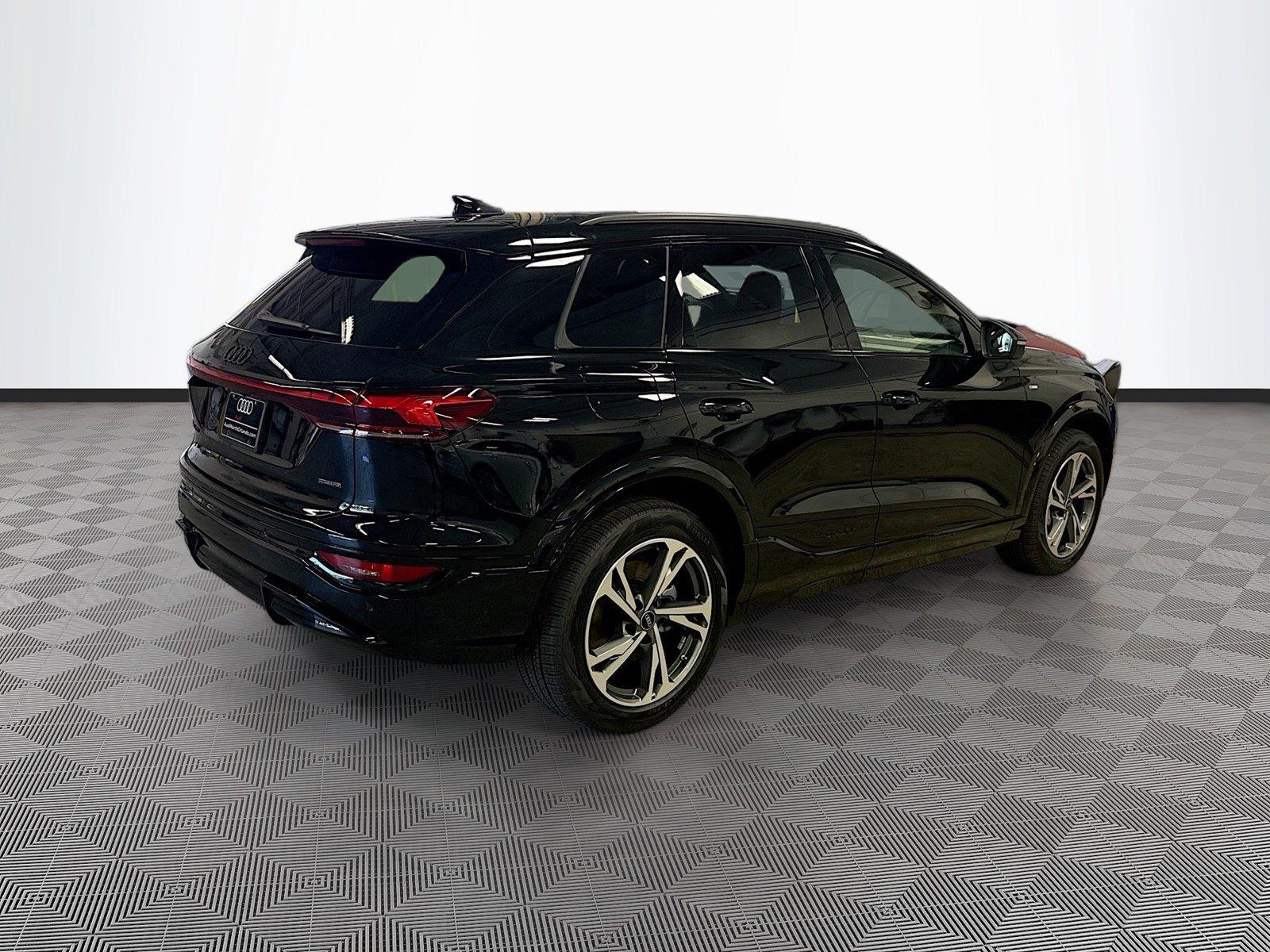 2027 Audi Q6 e-tron Premium Plus