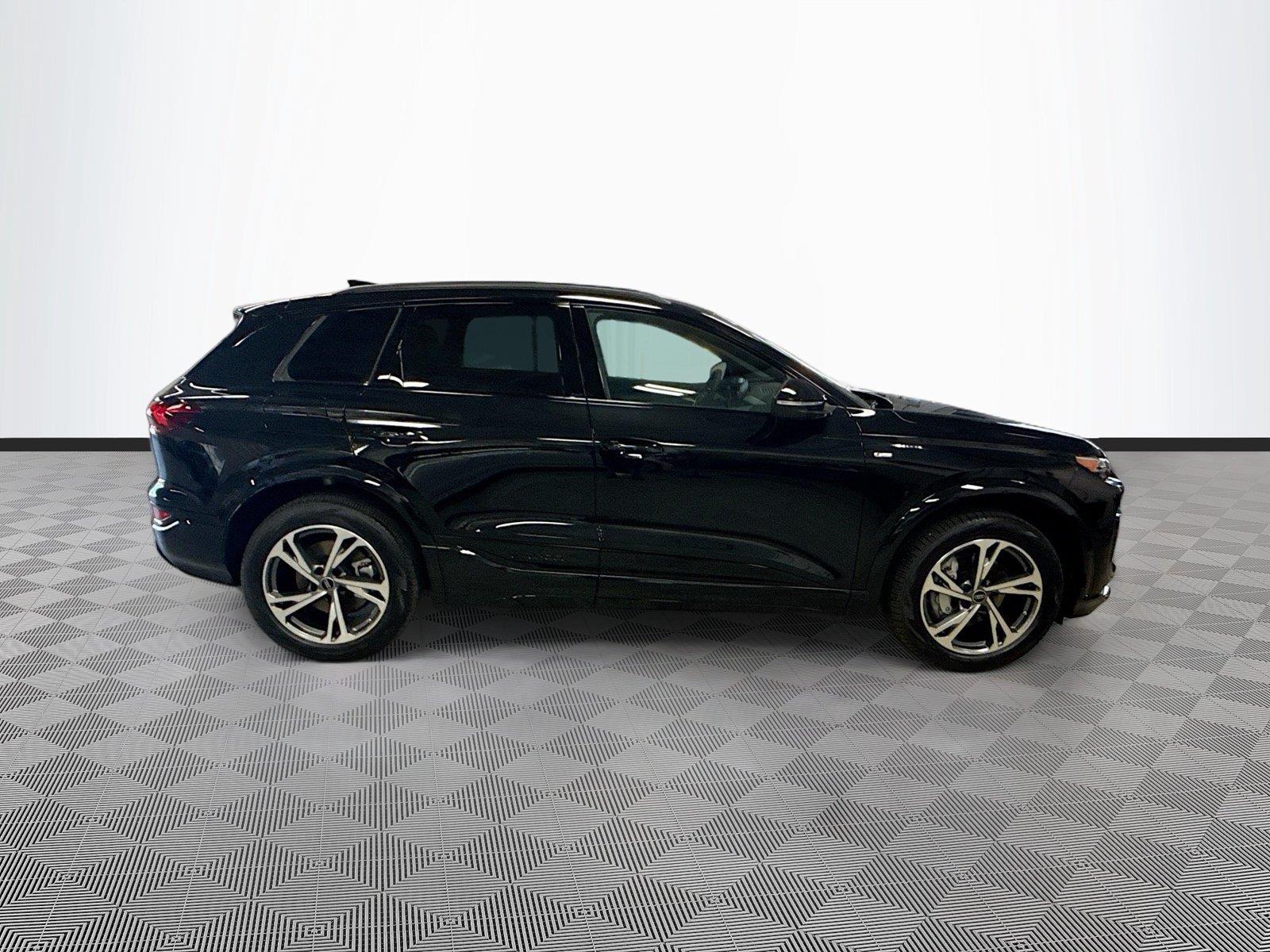 2027 Audi Q6 e-tron Premium Plus