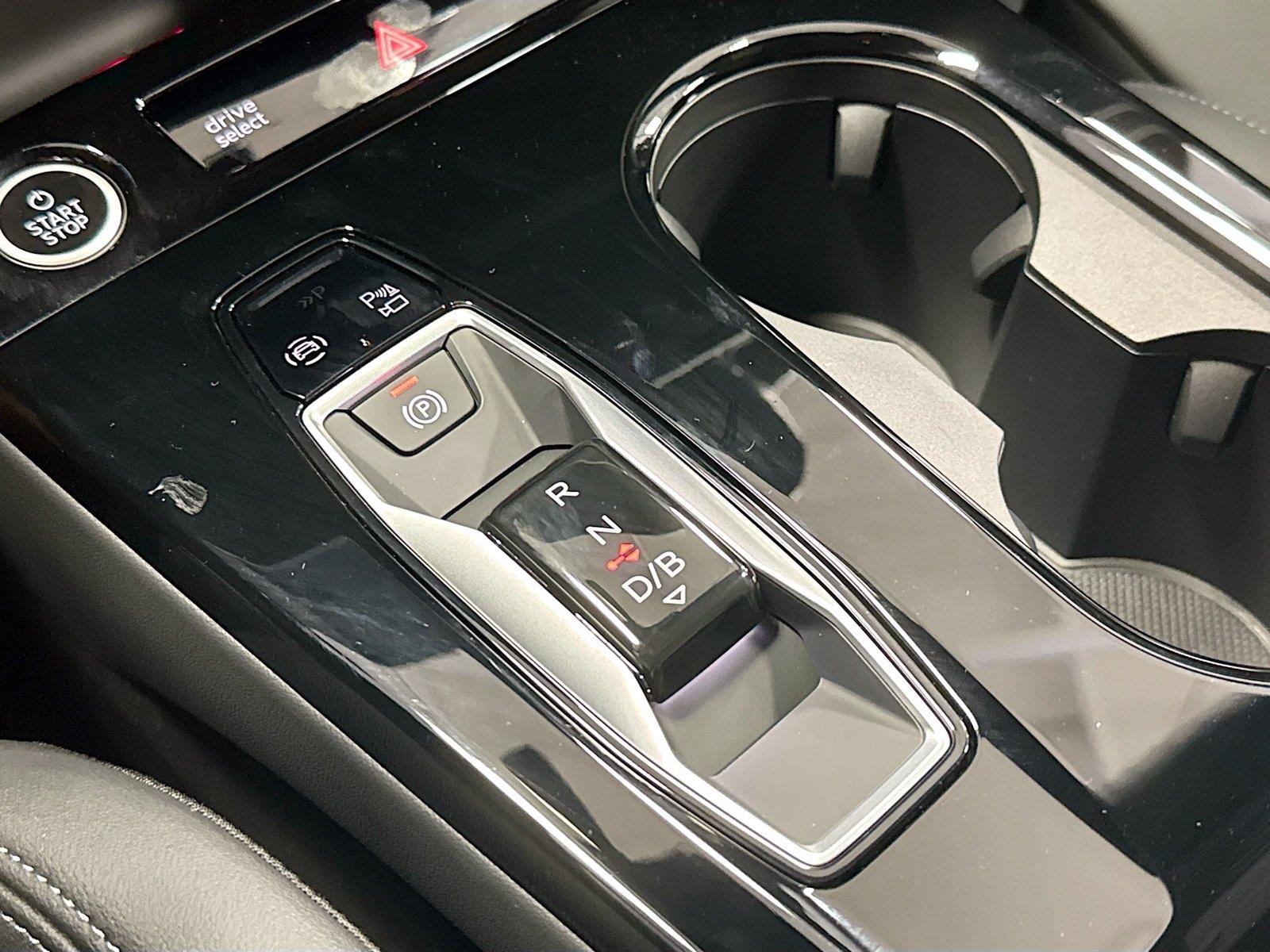 2027 Audi Q6 e-tron Premium Plus