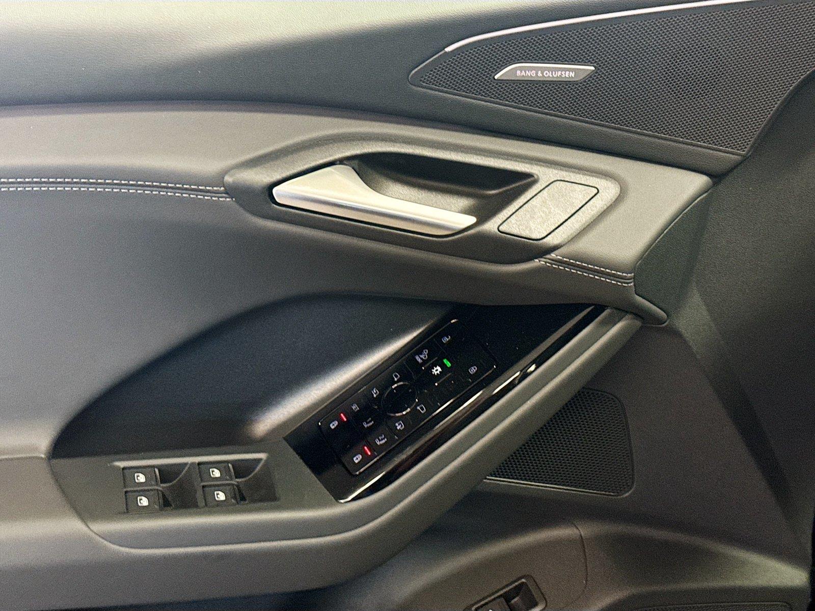 2027 Audi Q6 e-tron Premium Plus
