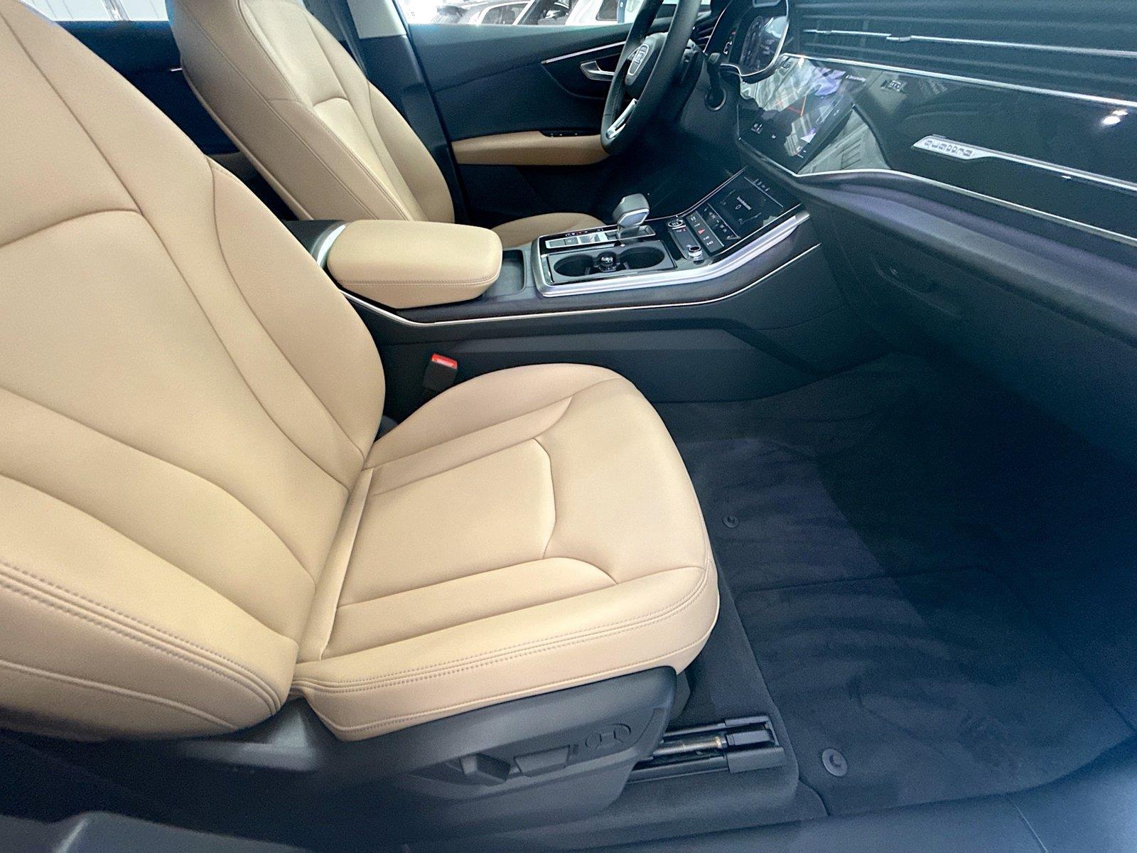2026 Audi Q7 Premium