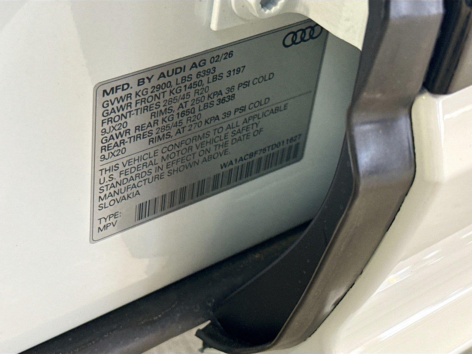 2026 Audi Q7 Premium