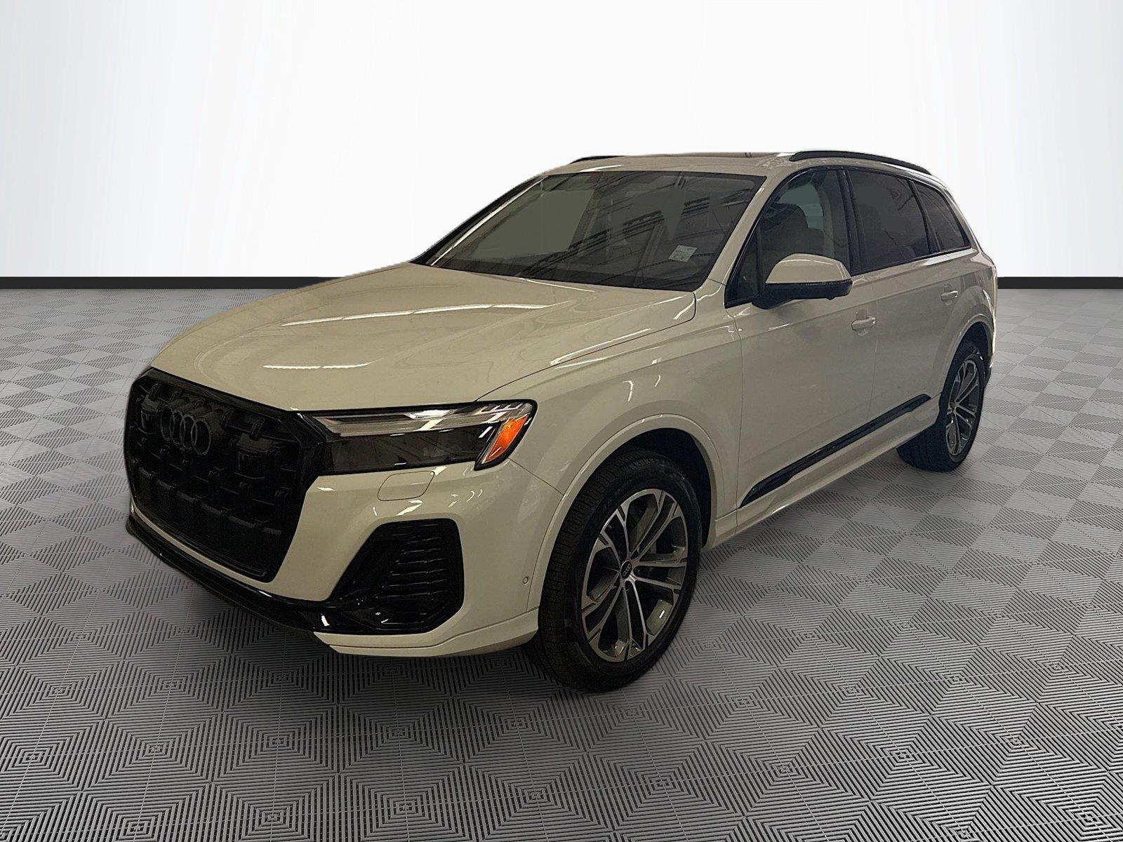 2026 Audi Q7 Premium