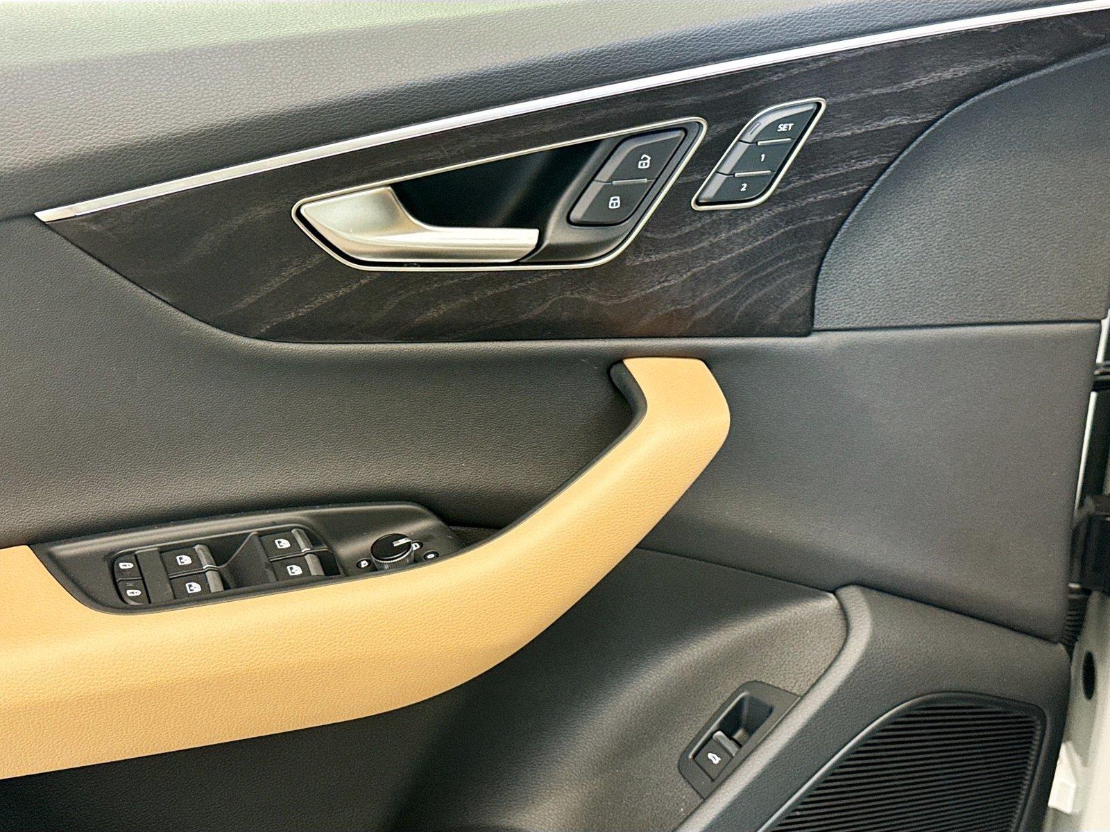 2026 Audi Q7 Premium