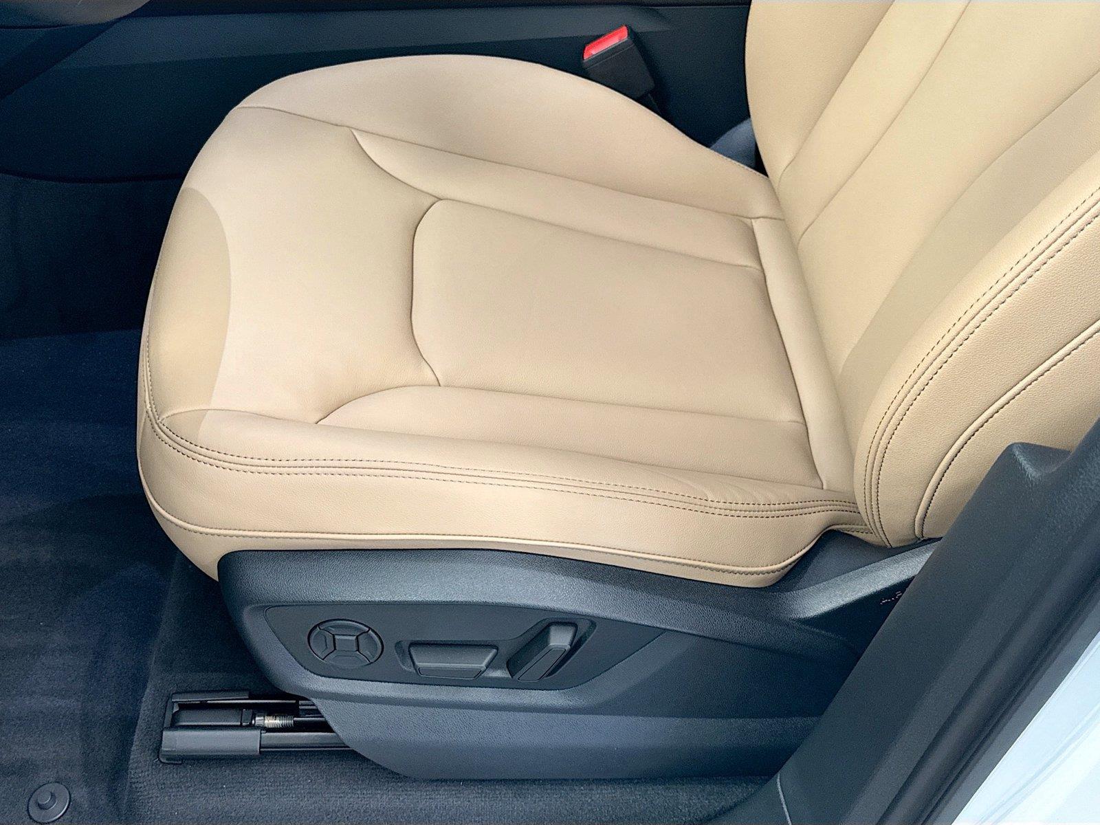 2026 Audi Q7 Premium