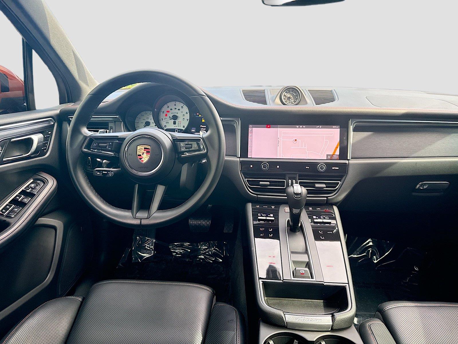 2024 Porsche Macan GTS