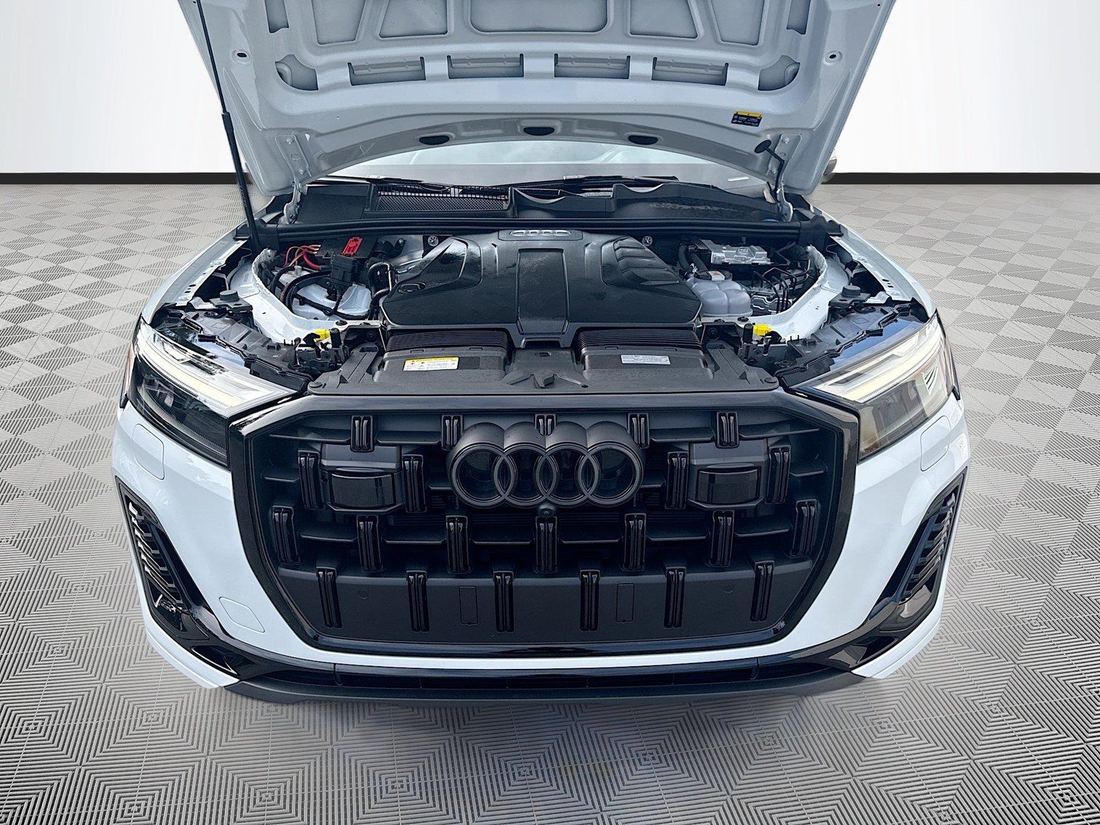 2026 Audi Q7 Premium