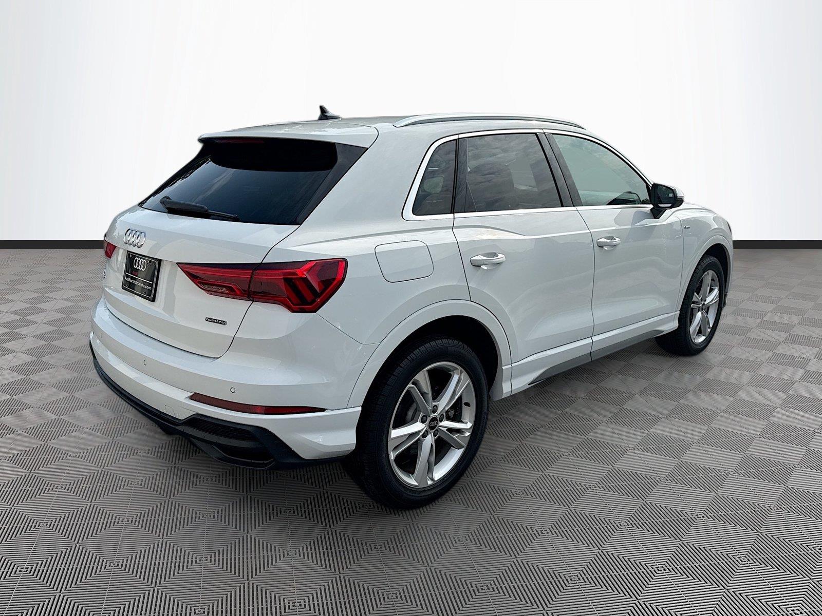 2024 Audi Q3 S line Premium Plus