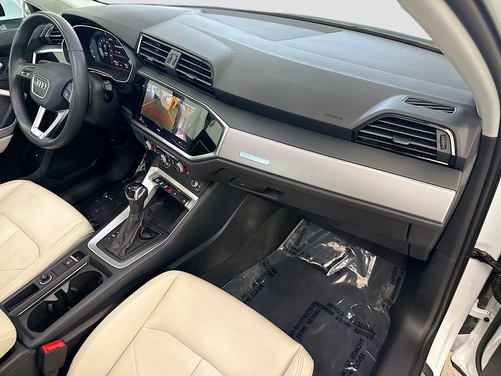 2024 Audi Q3 S line Premium Plus