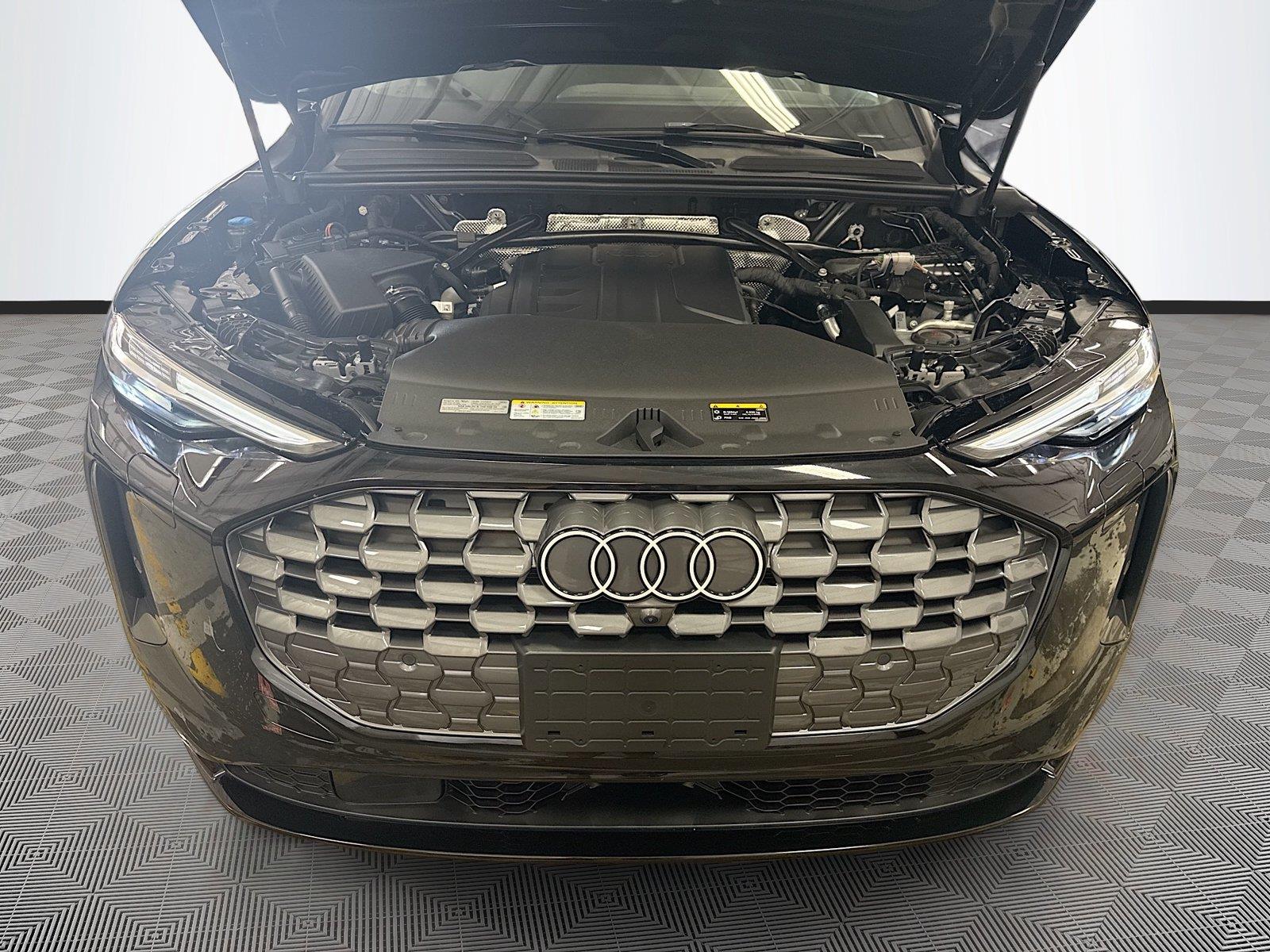 2025 Audi Q5 Premium Plus