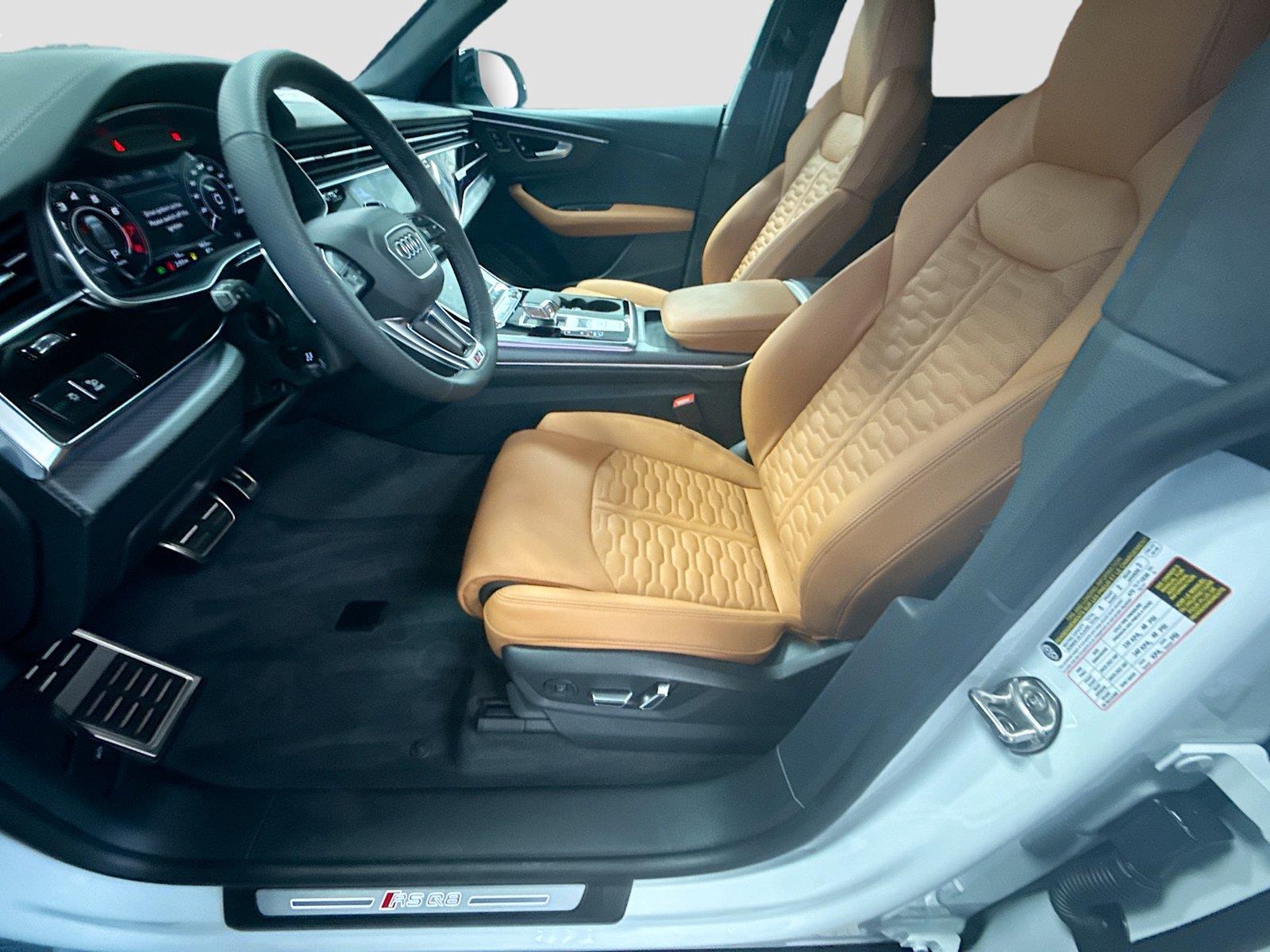 2026 Audi RS Q8 performance