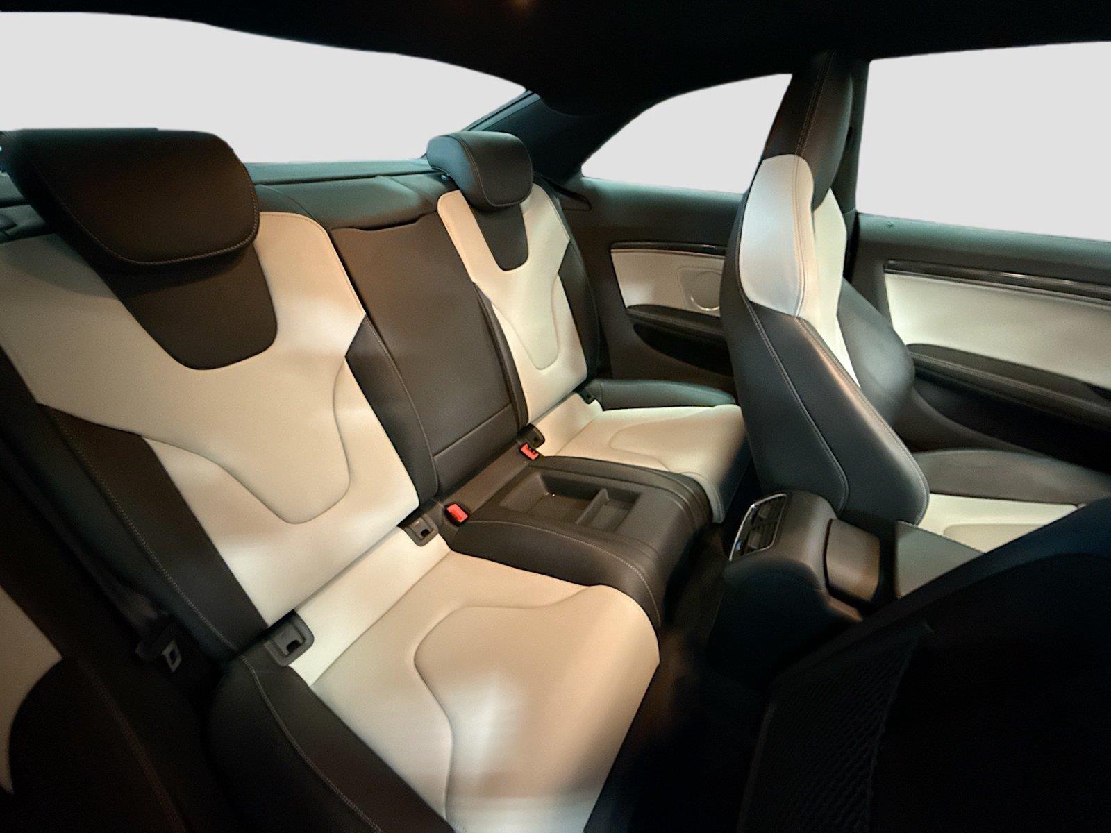 2014 Audi S5 Prestige