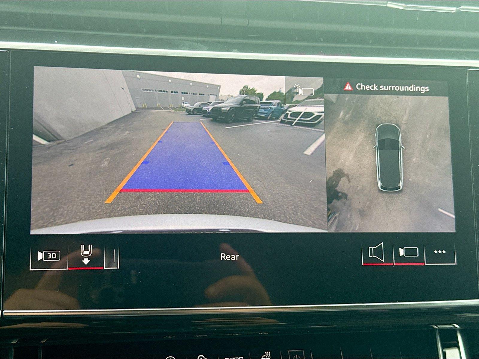 2026 Audi Q7 Premium