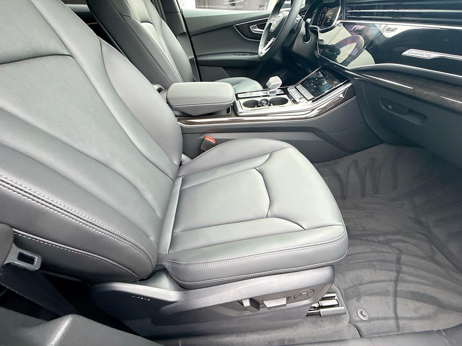 2026 Audi Q7 Premium